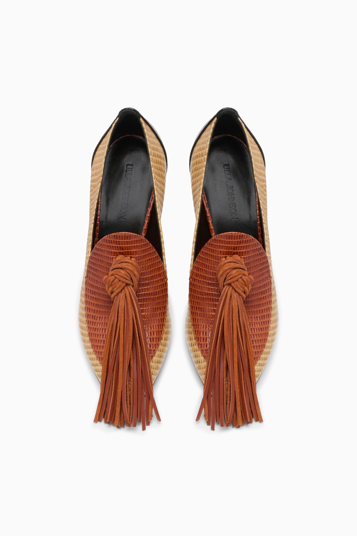 Agata Tassel Pump - Bisque