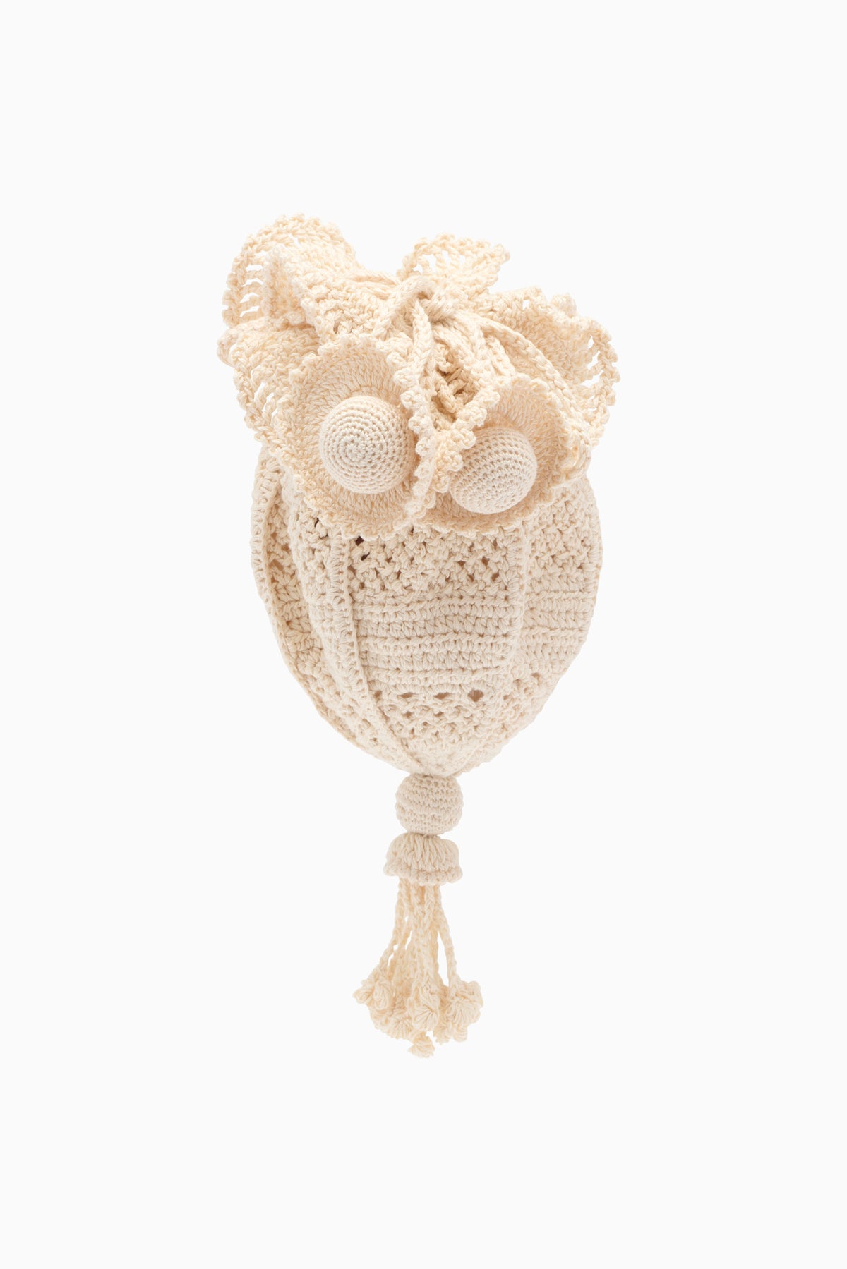 Pochette sirène en crochet de coton naturel - Détail dessus ouvert avec finition volant | Ulla Johnson