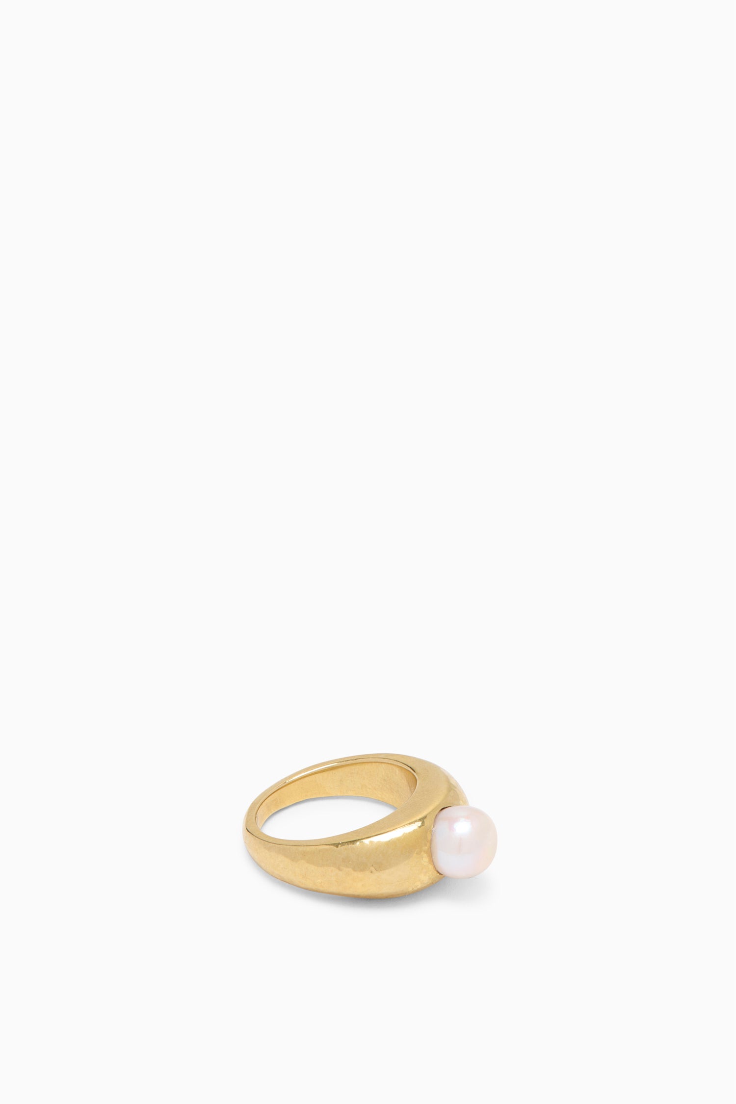 Dina Pearl Ring - Pearl