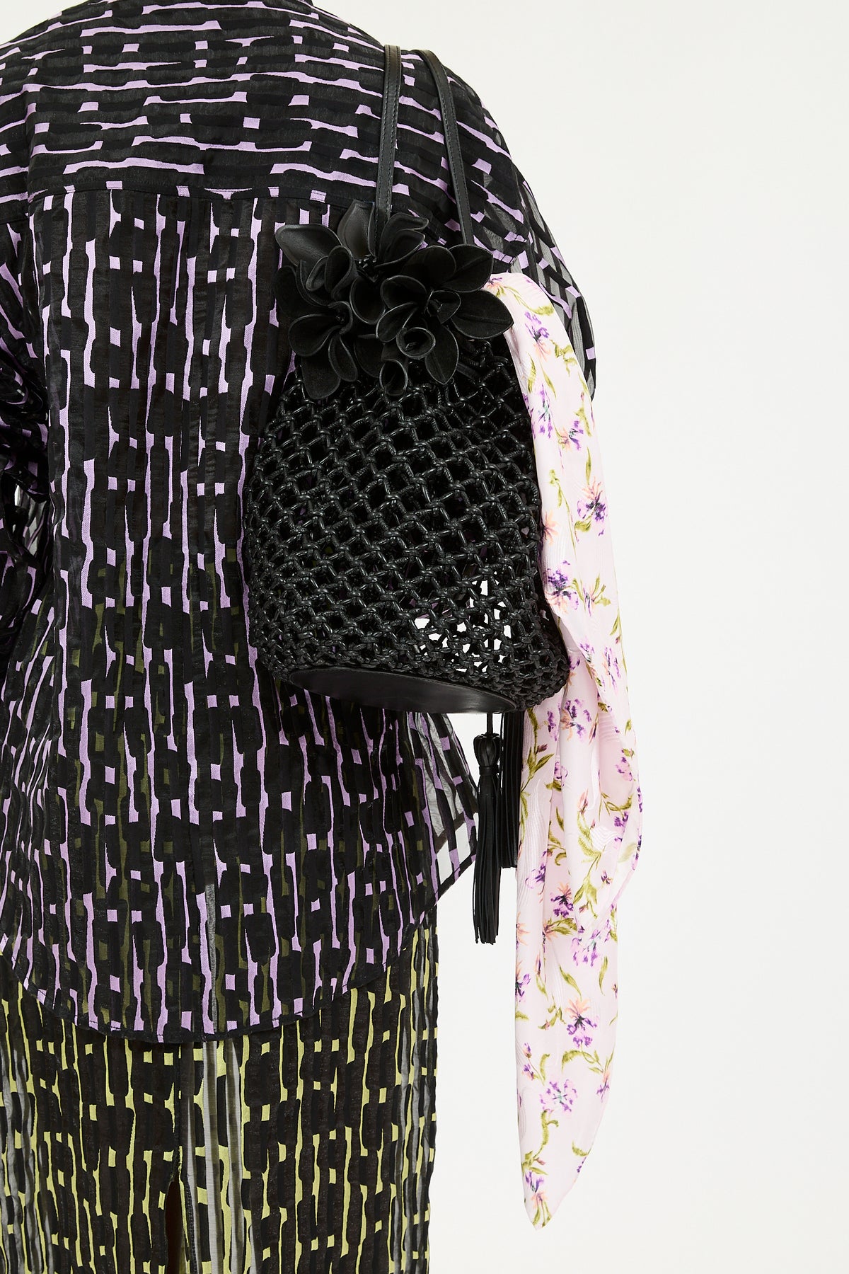 Bloemenprint Leren Macramé Emmer - Noir