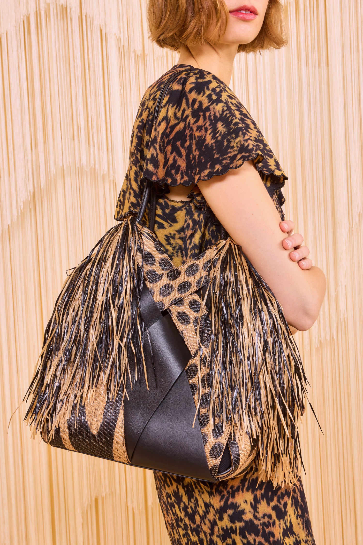 Charlotte Shoulder Bag - Tapir