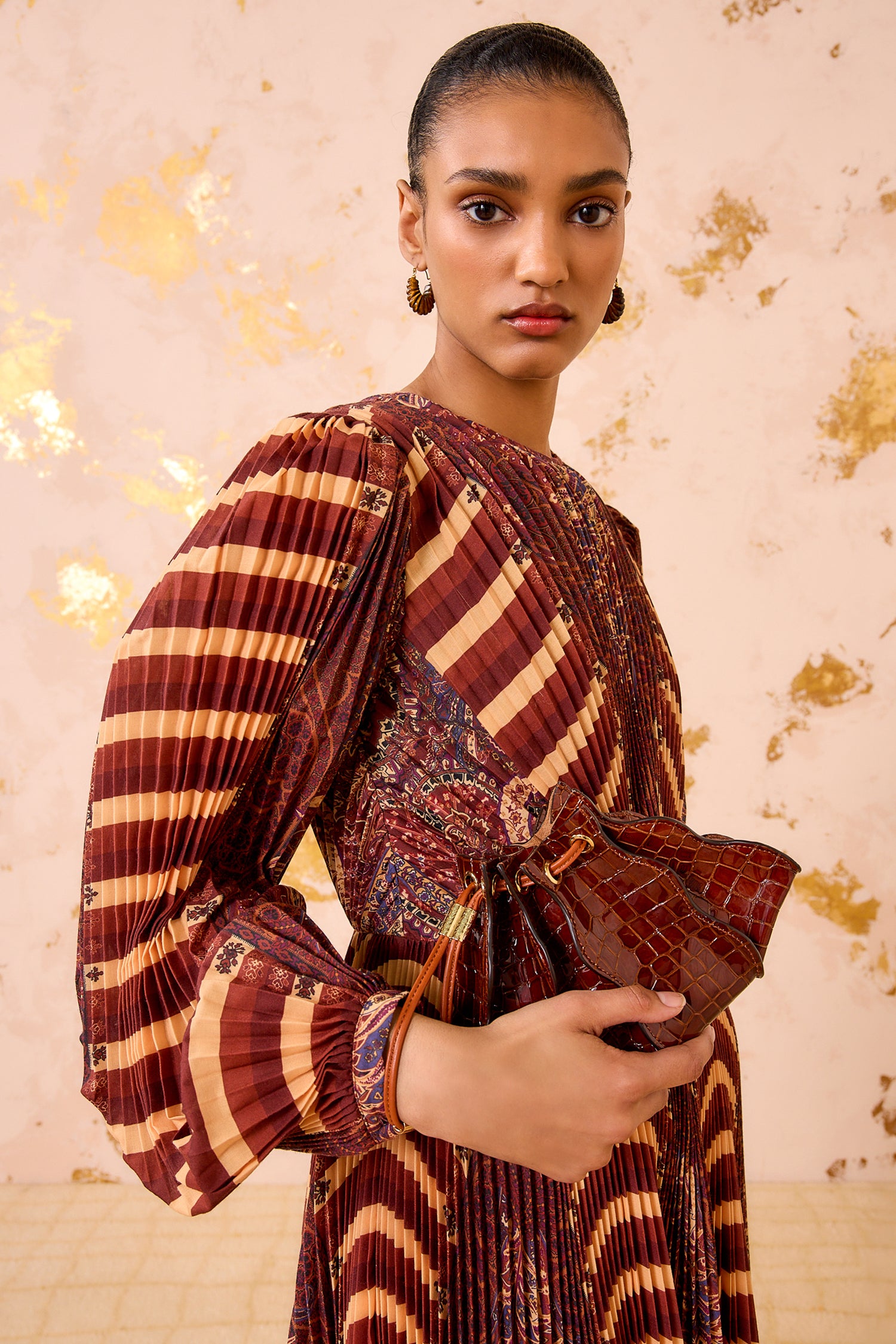 Adria Small Crossbody - Chestnut
