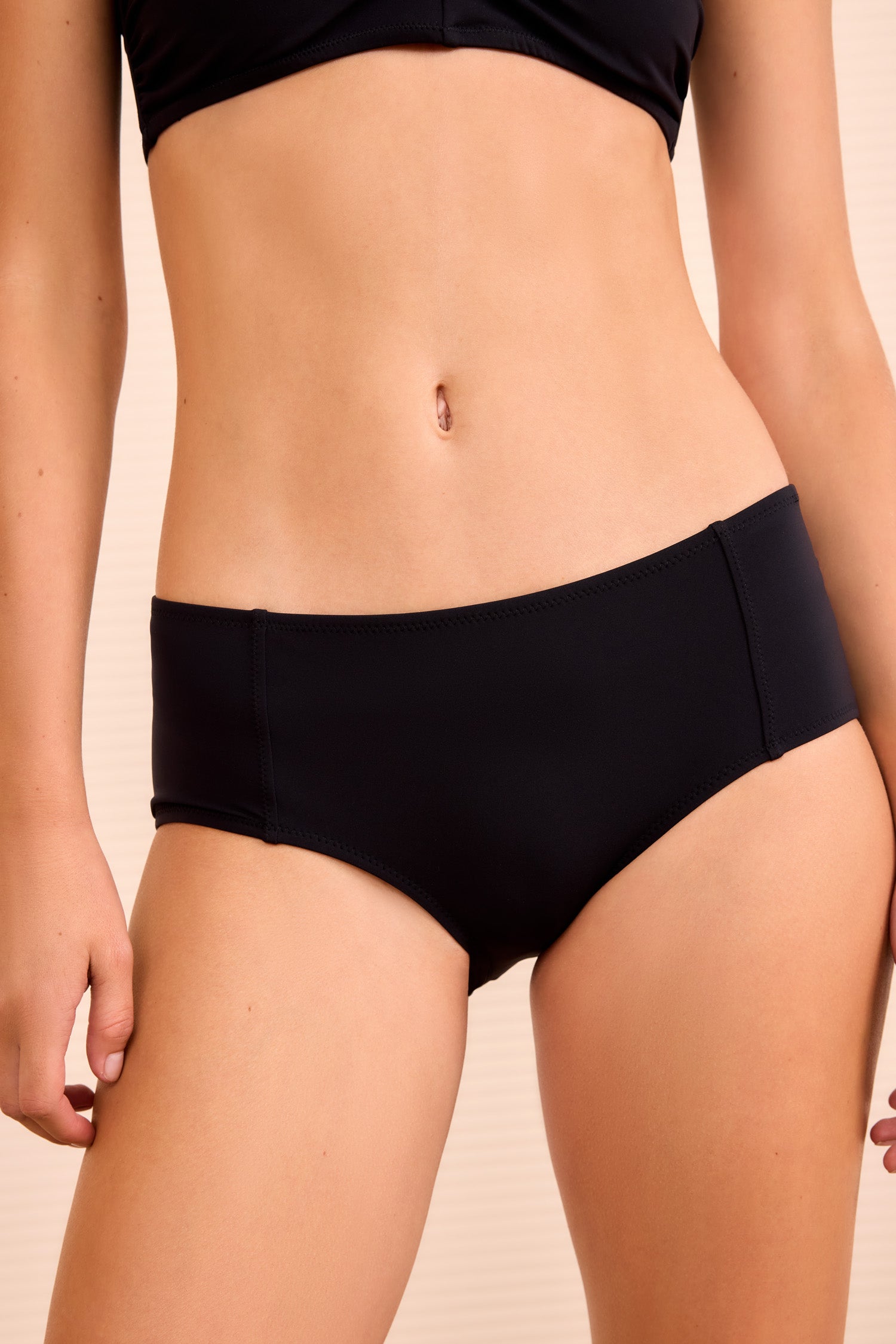 Ulla Johnson Amalfi Mid Rise Bikini Bottom - Noir