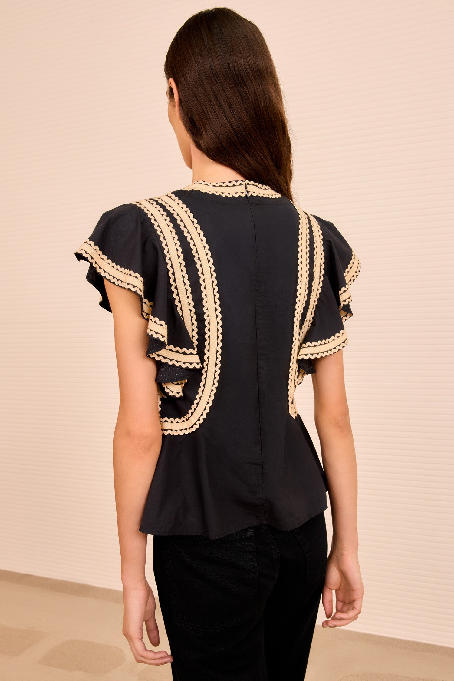 Ulla Johnson Anora Flutter Sleeve Top - Noir