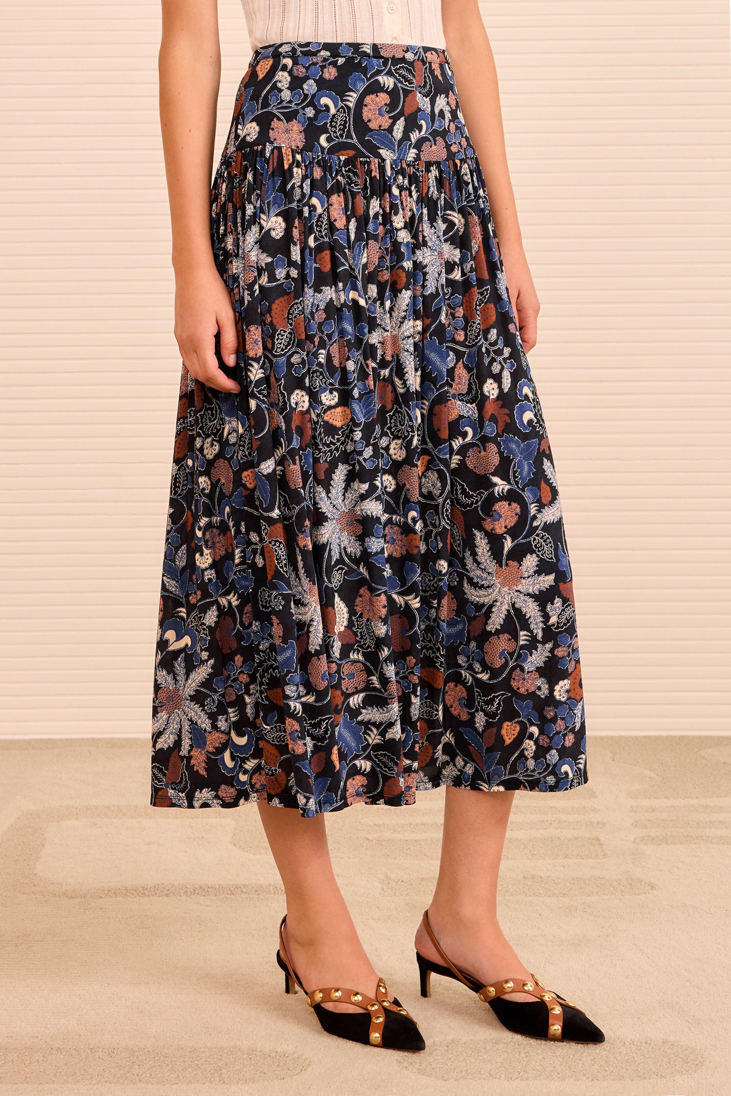 Blanche Pull On Midi Skirt - Moonlight Floral