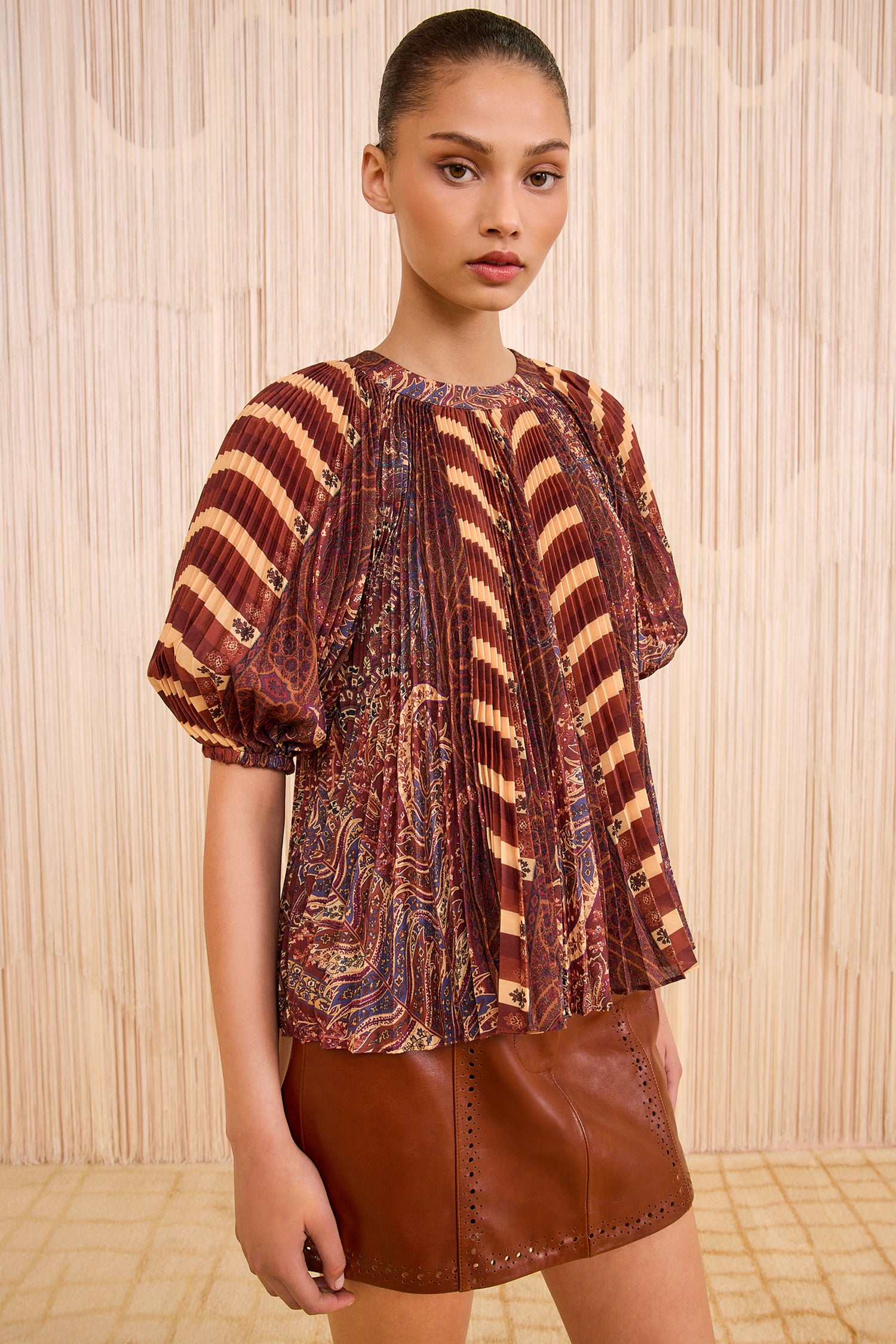 Dafne Pleated Short Sleeve Blouse - Topaz