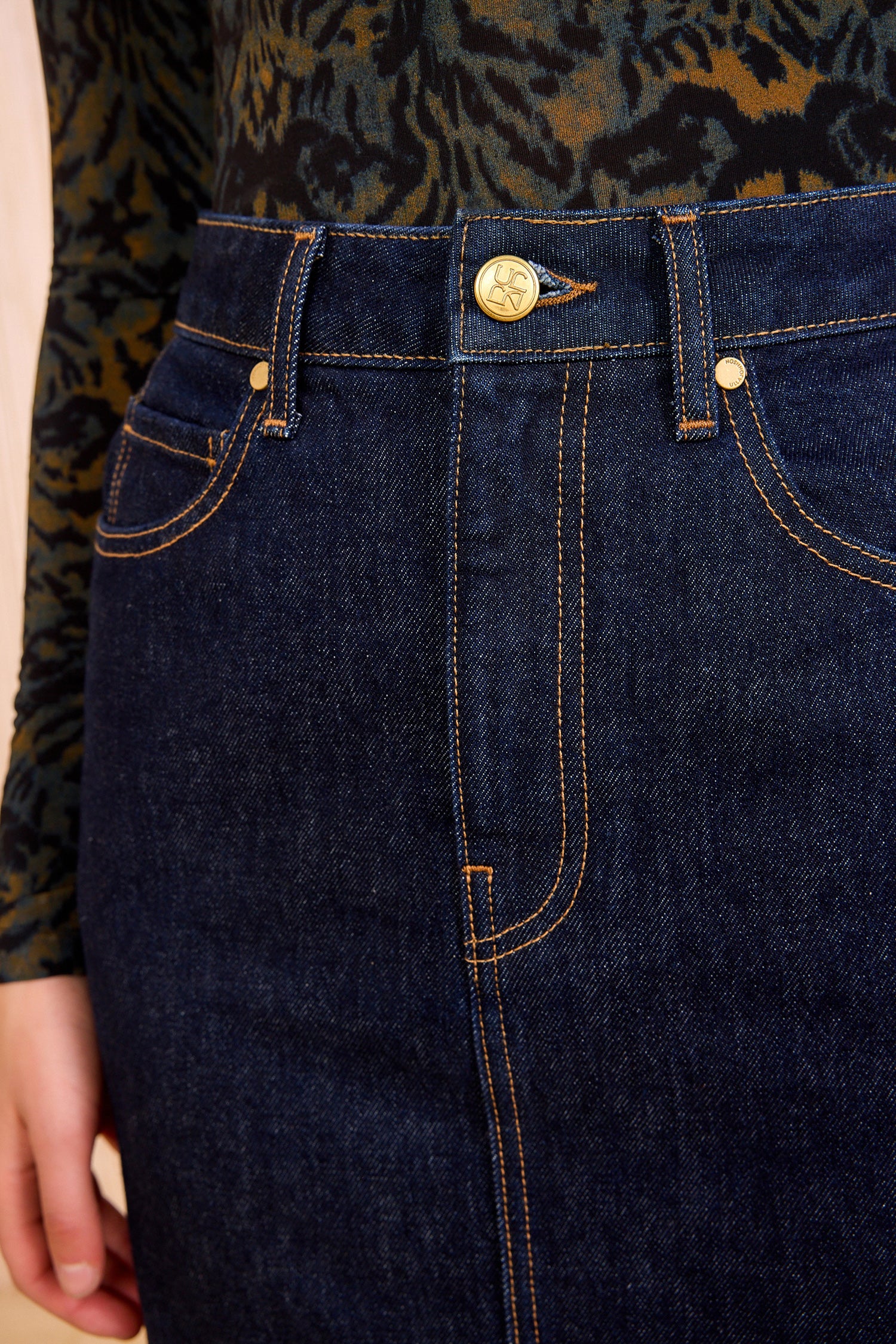 Ulla Johnson The Anais Denim Mid Rise Maxi Skirt - Tigris