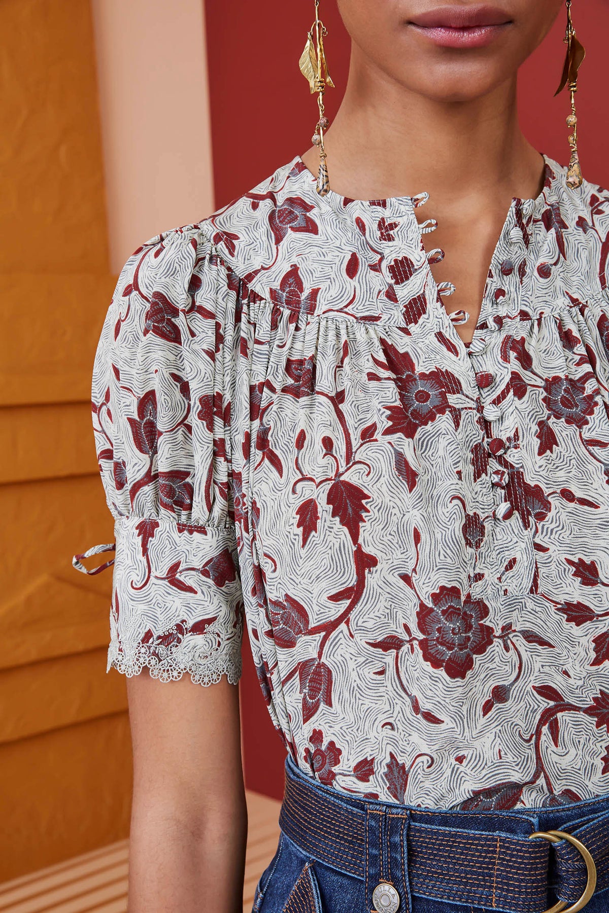 Karina Blouse - Gardenia