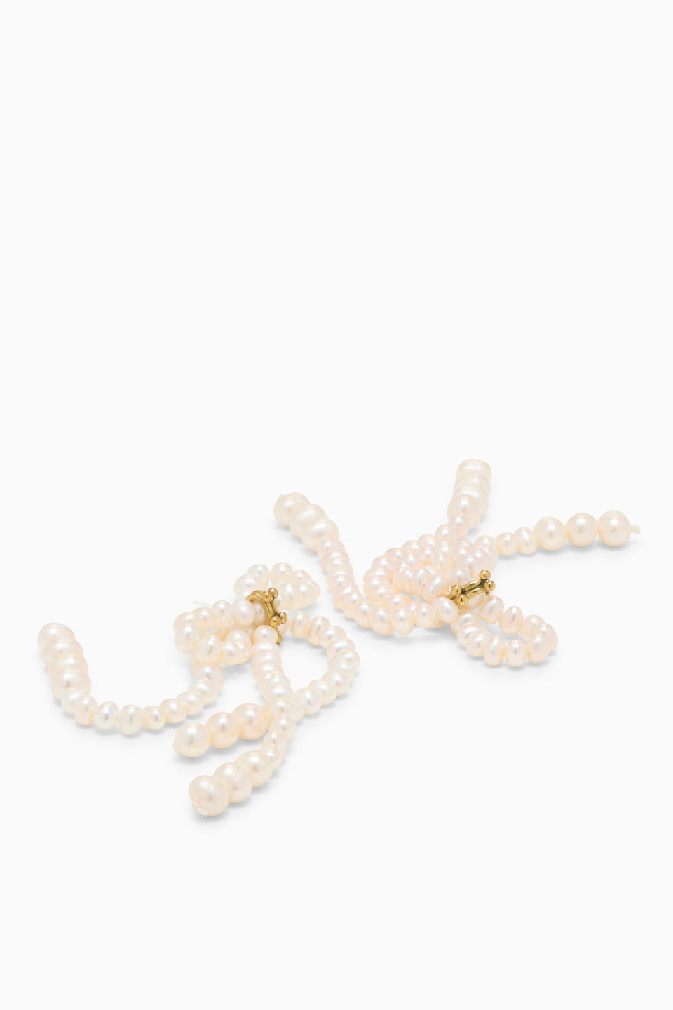 Pearl Bow Earring - Pearl