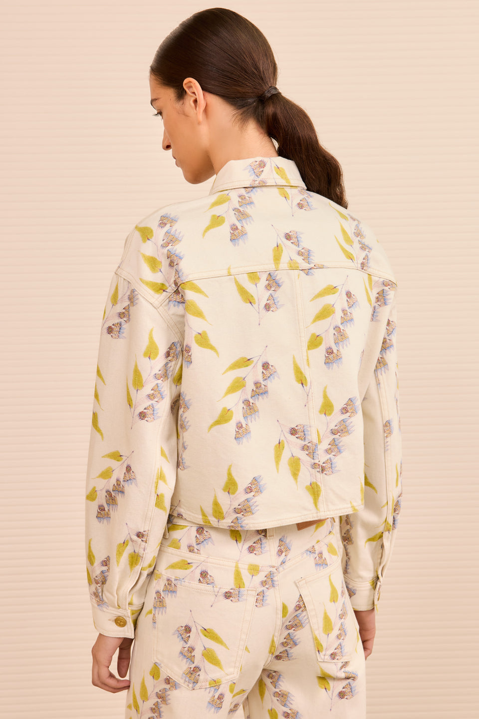 The Bobbi Cropped Jacket - Infinite Flower