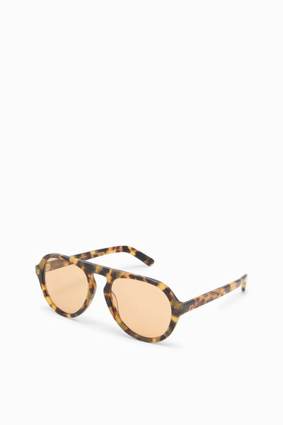 Tortoise Acetate Oversized Aviator Sunglasses - Three Quarter View | Ulla Johnson