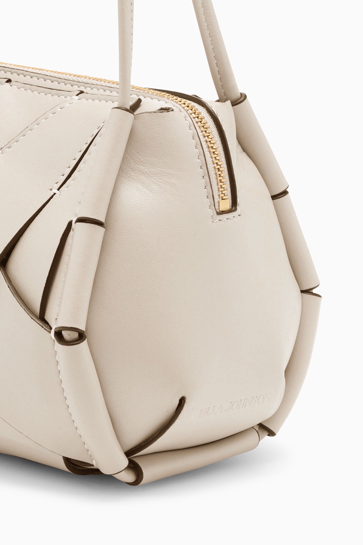 Charlotte Camera Bag - Cowrie