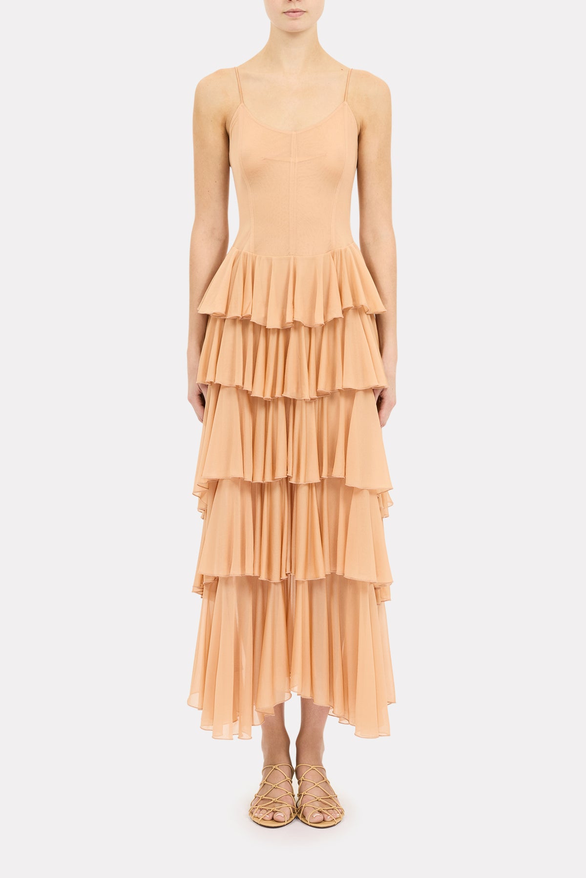⁣⁢Vestido Estelle Spaghetti Strap Tiered - Fawn⁤⁣