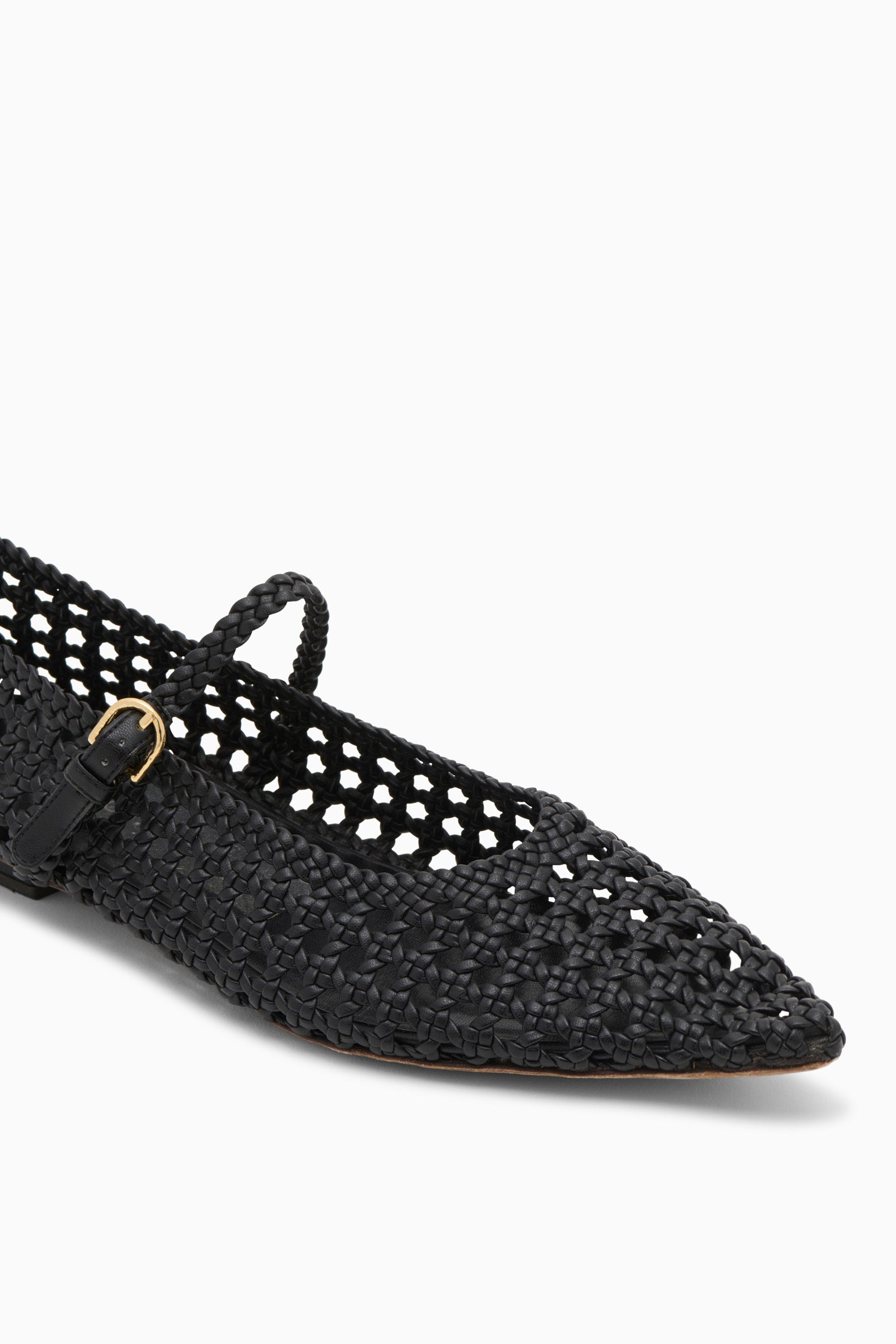 Ulla Johnson Gracie Pointy Toe Flat - Noir Ulla Johnson Gracie Pointy Toe Flat - Noir