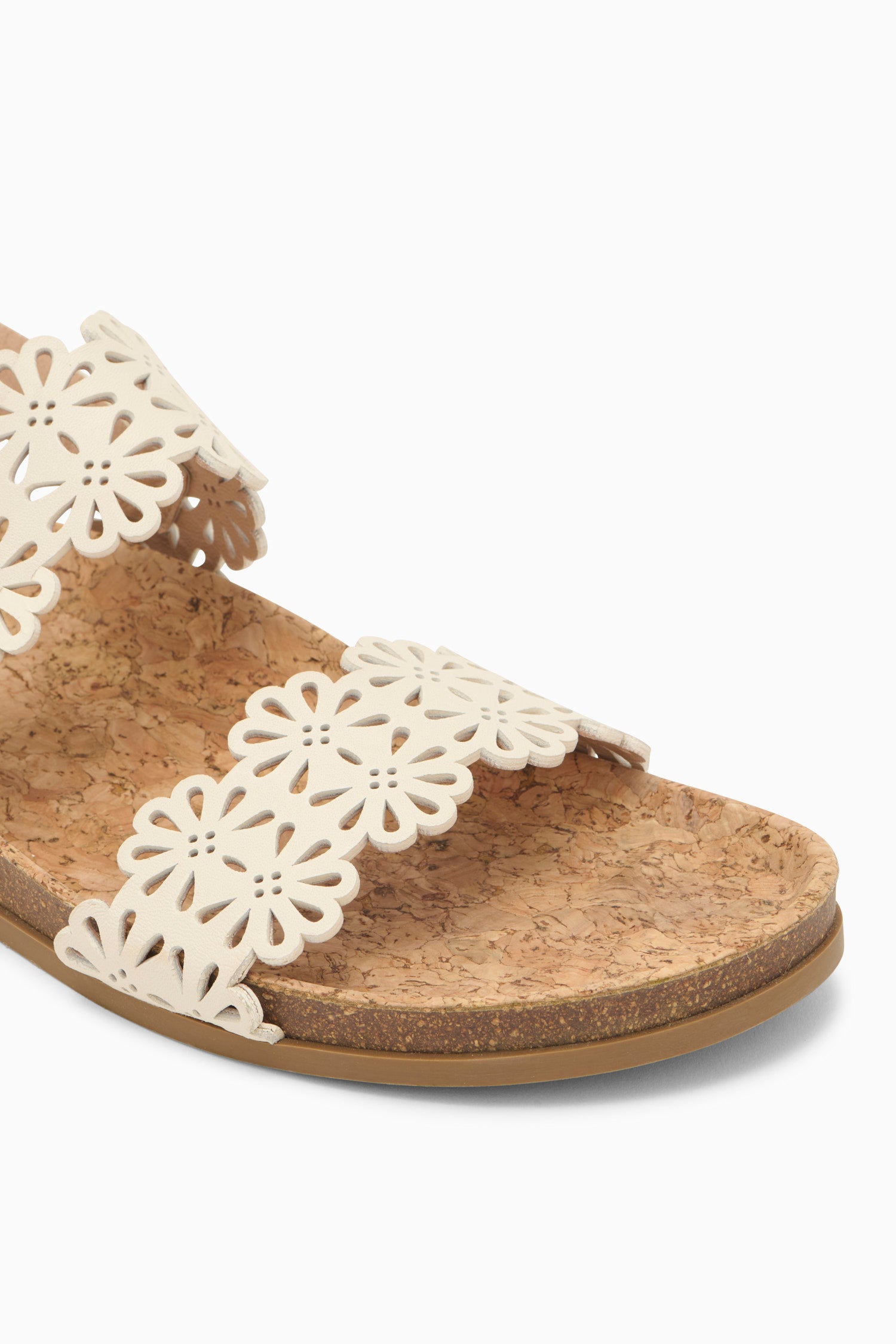 Calliope Eyelet Sandal - Cowrie