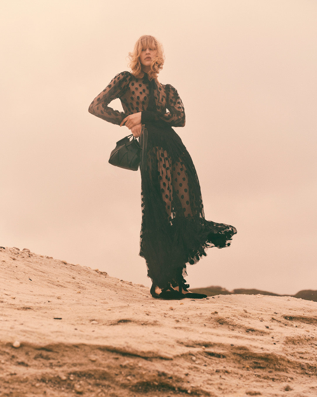 Vera Lace High Waist Maxi Skirt - Noir