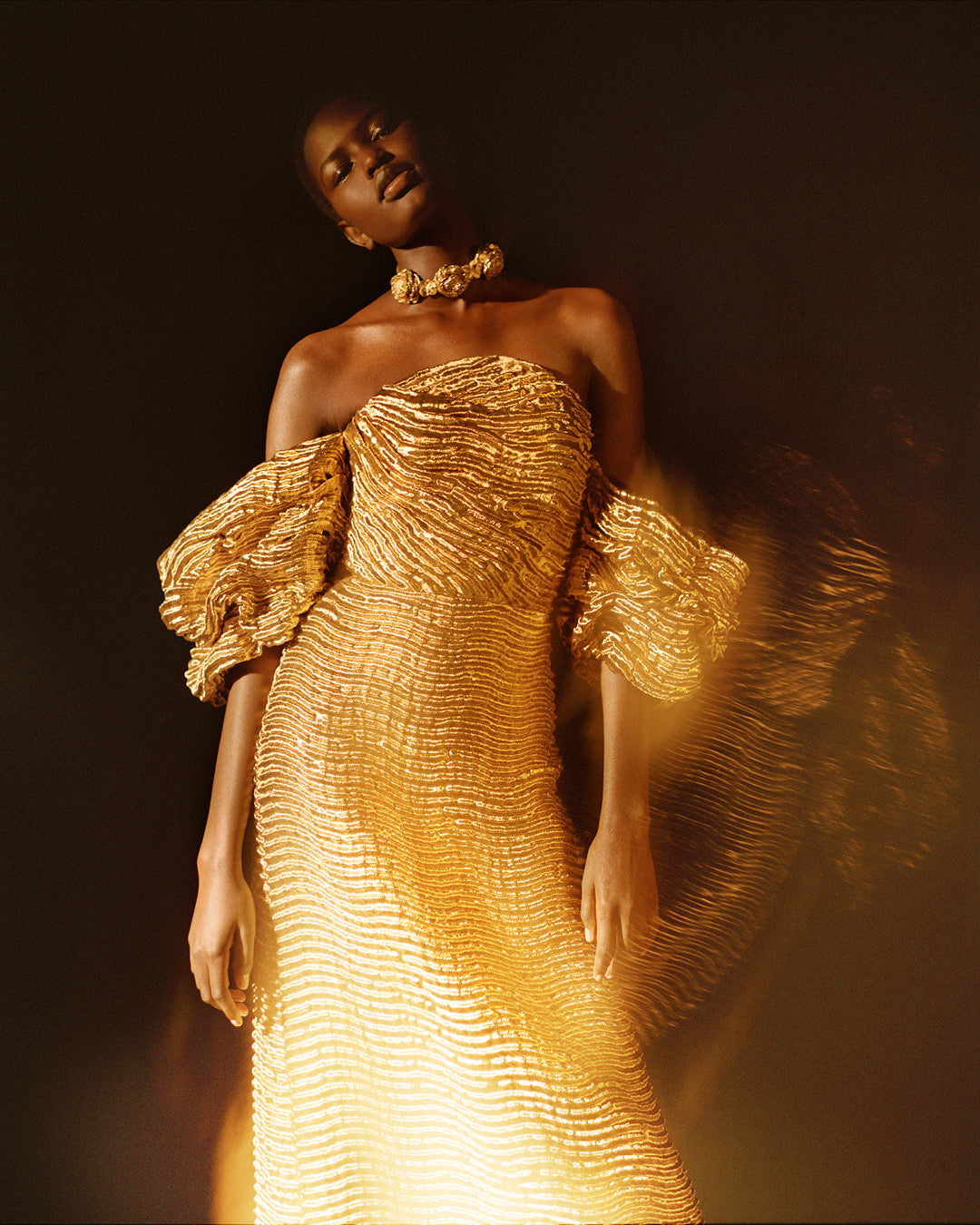 Nisha Metallic Draped Sleeve Gown - Oro