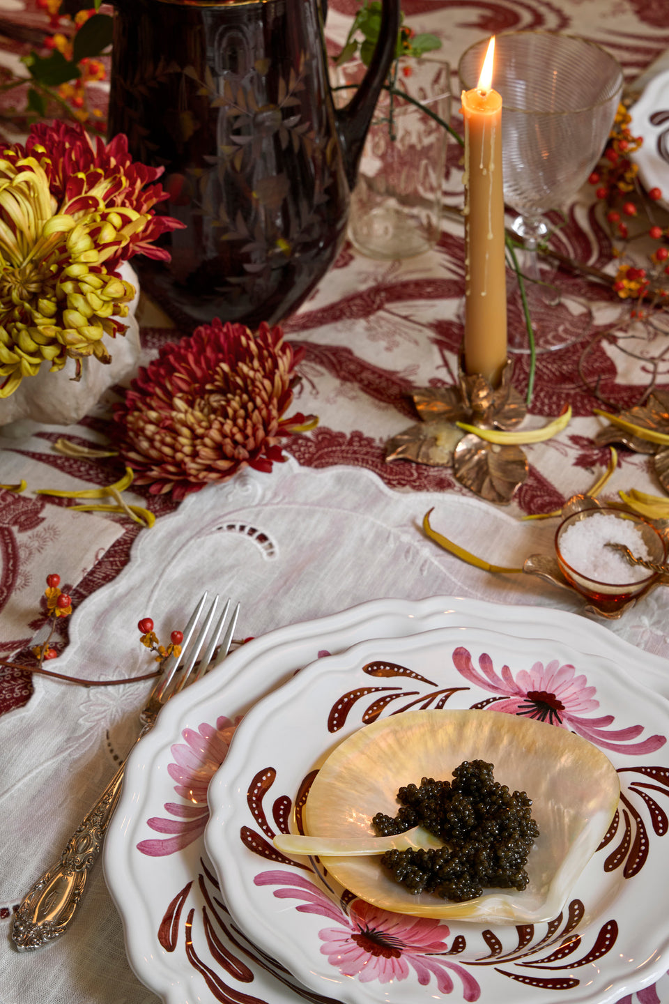 Embroidered Placemat - Cowrie