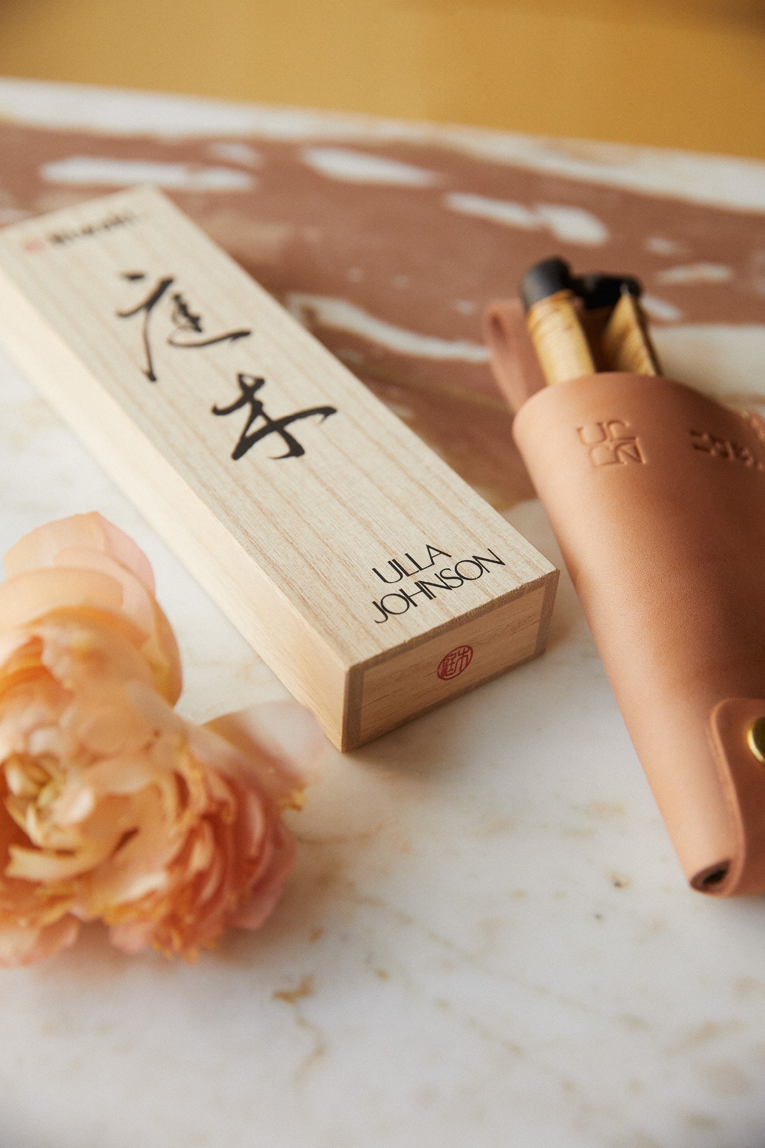 Ueneko Holster - Nude