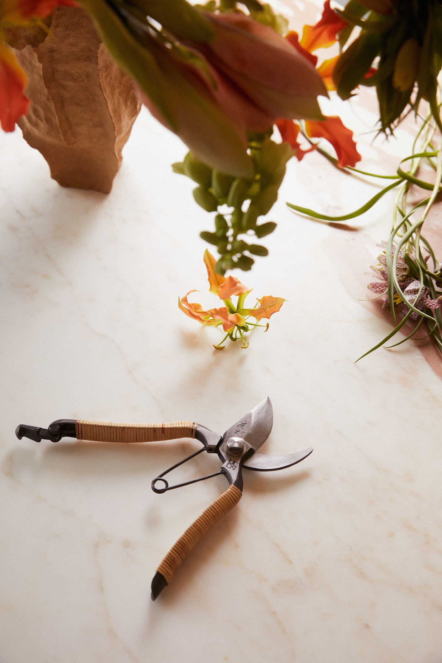 Niwaki Rattan Tsubo Secateurs - Rattan