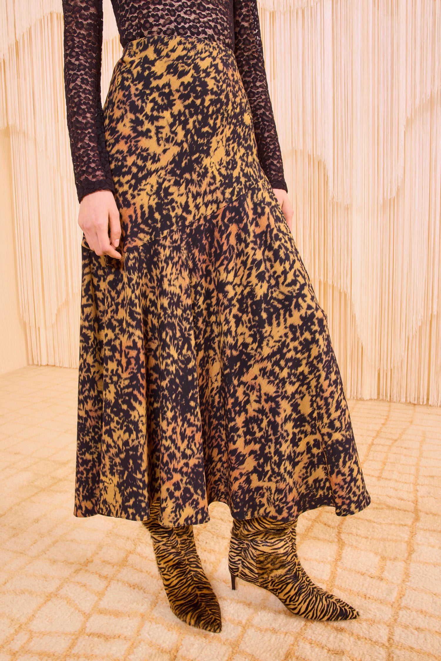 Chesca High Waisted Bias Skirt - Savannah Floral Cut Skirt - Ulla