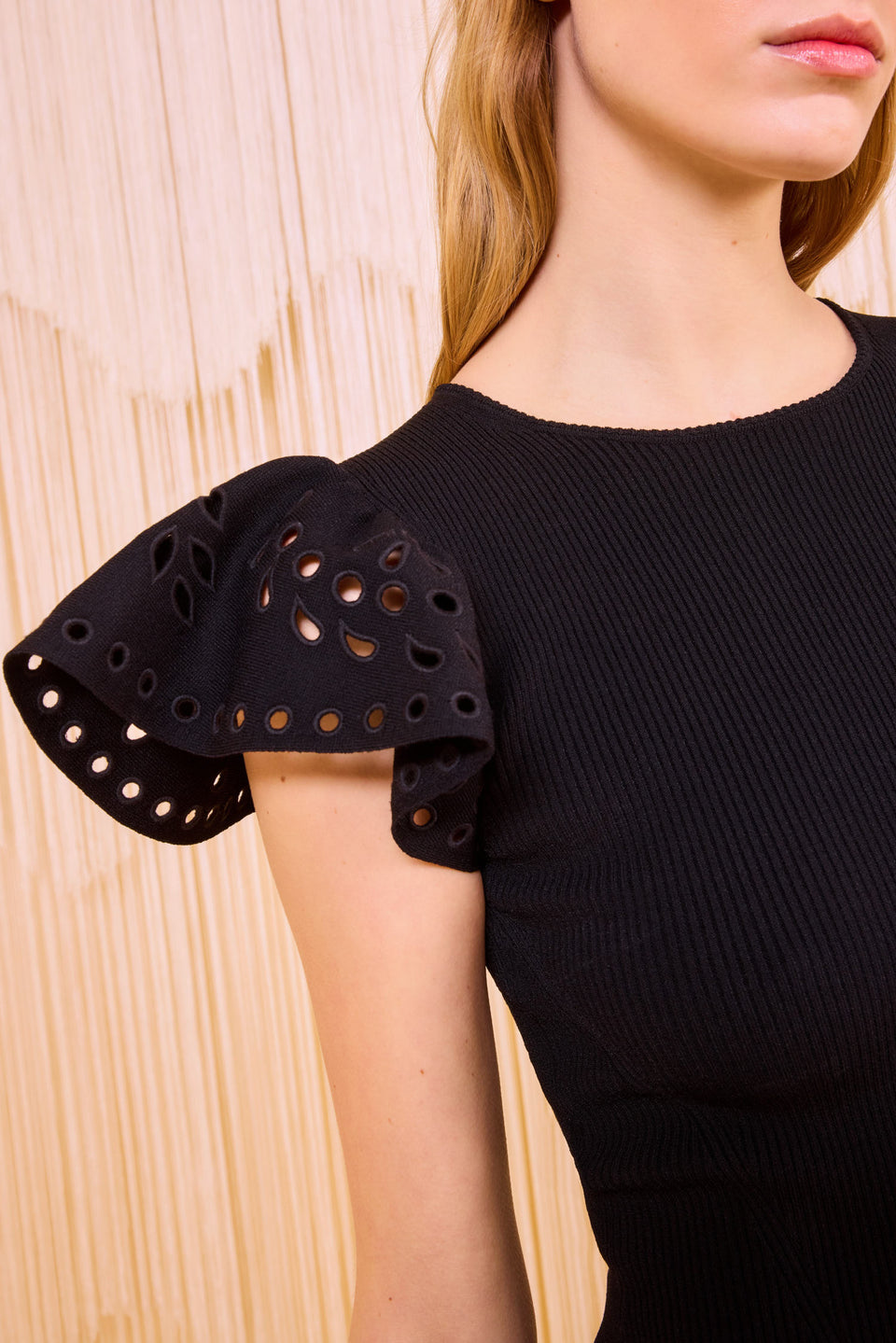 Edith Ruffle Sleeve Knit Top - Noir