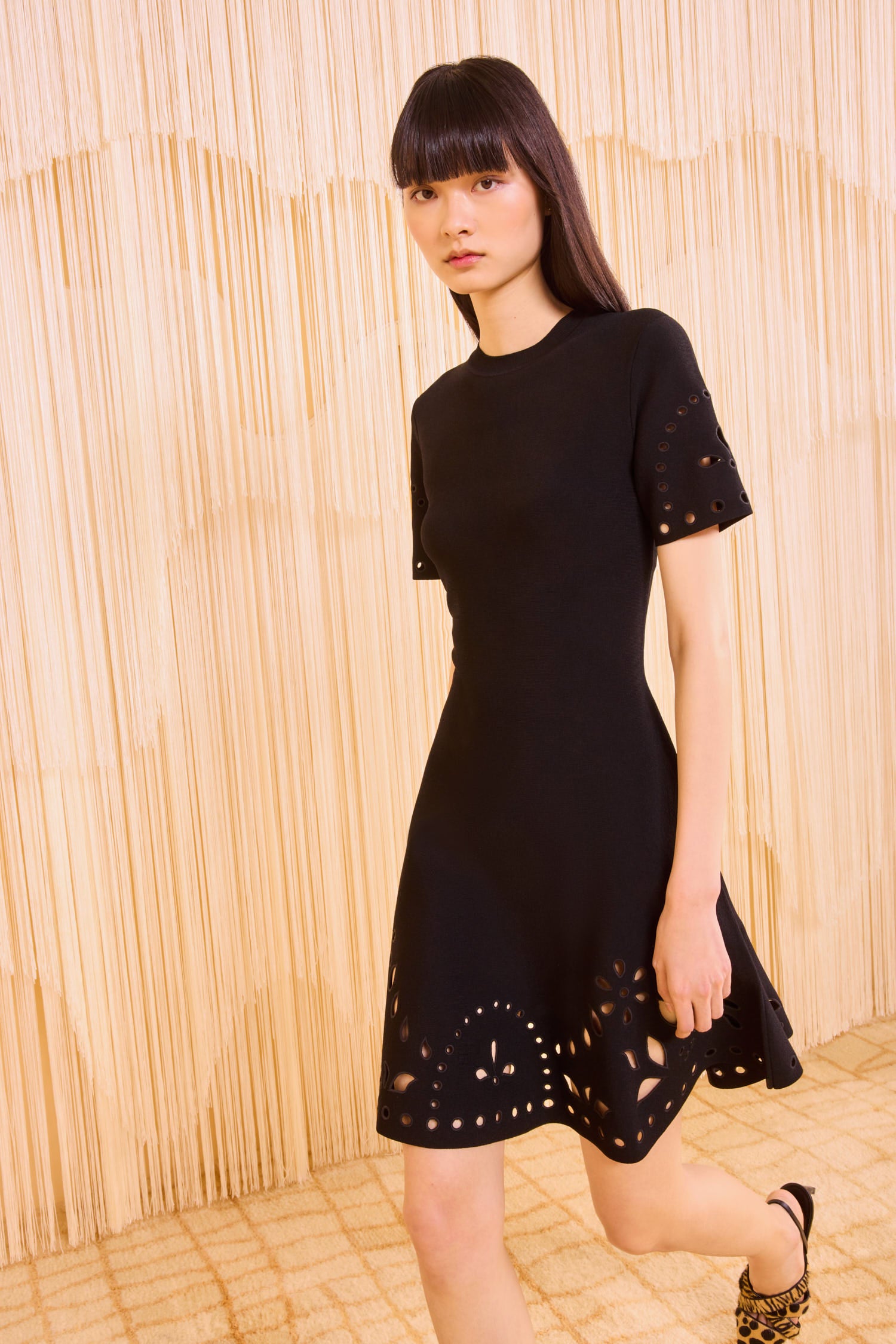 Fania Short Sleeve Knit Mini Dress - Noir