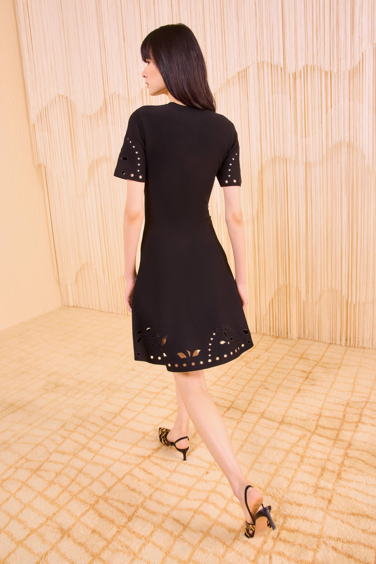 Fania Short Sleeve Knit Mini Dress - Noir