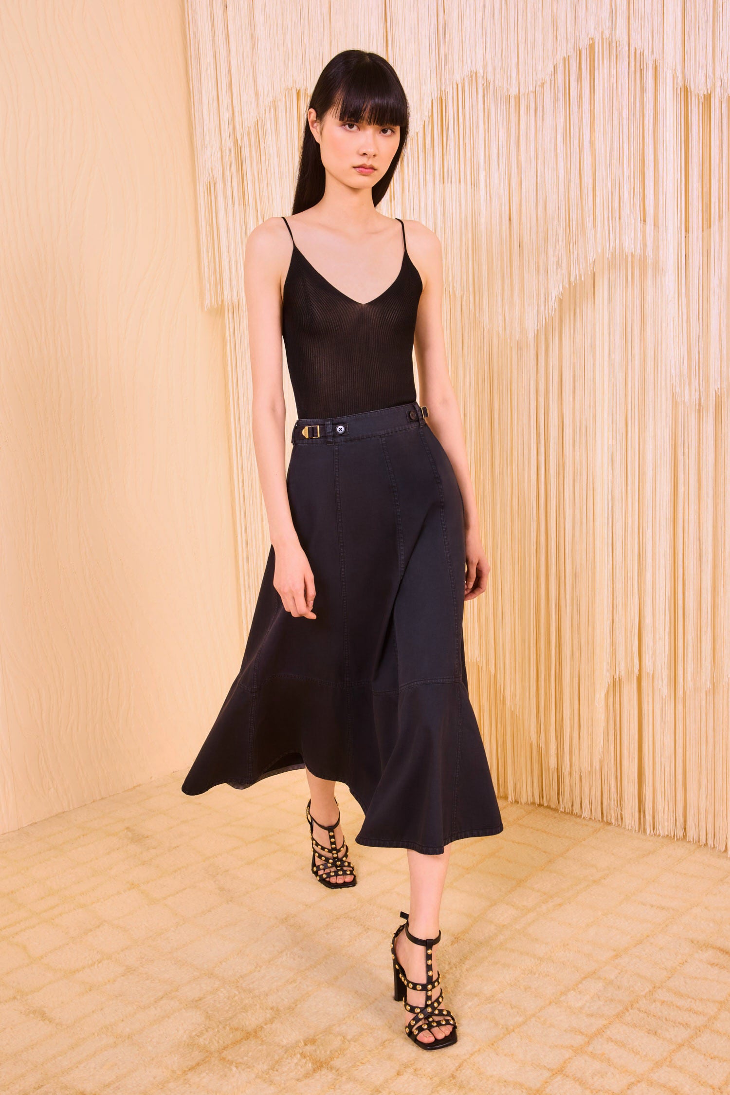Finely High Waisted Skirt - Onyx