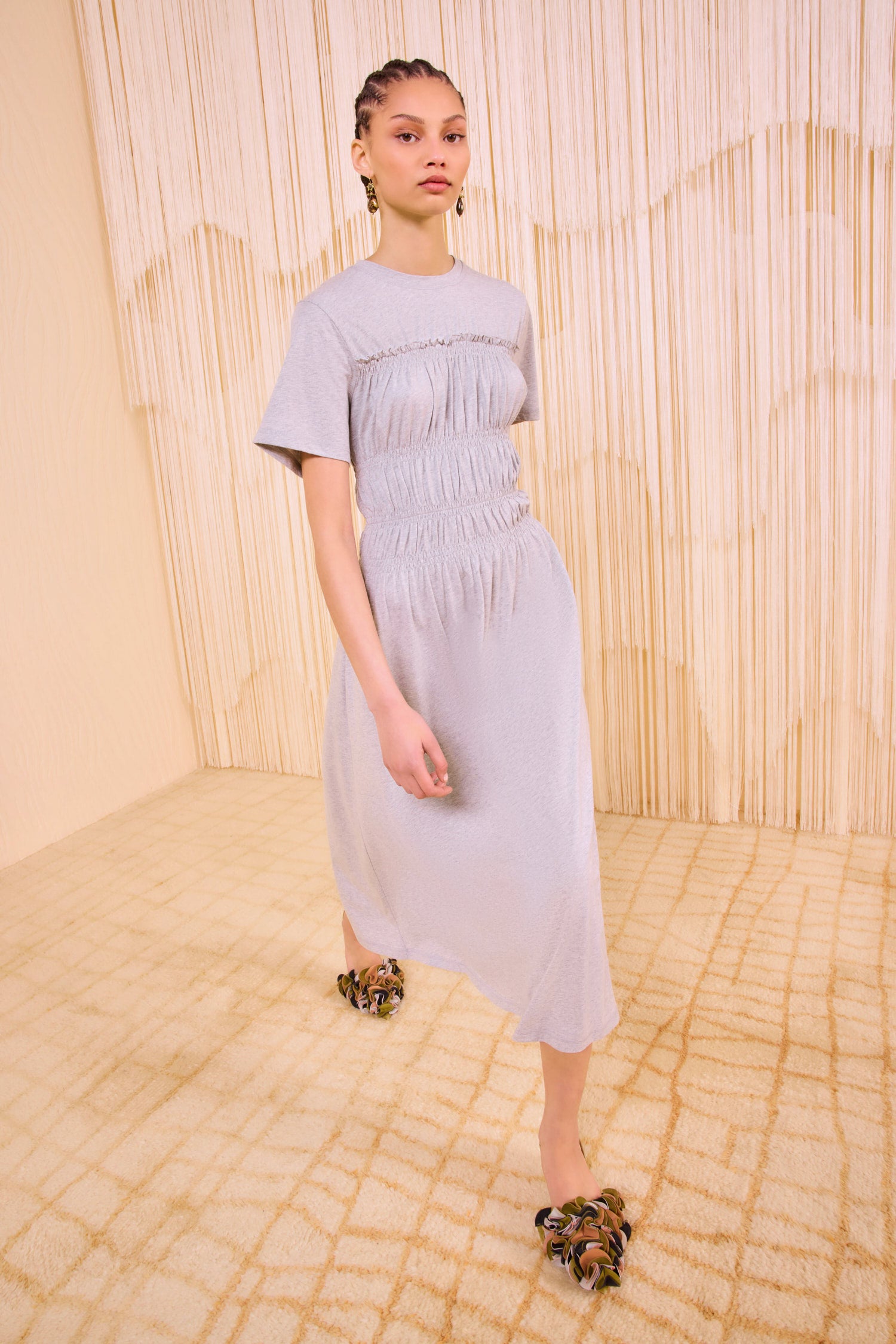Georgie Short Sleeve Smocked Midi Dress - Slate Melange