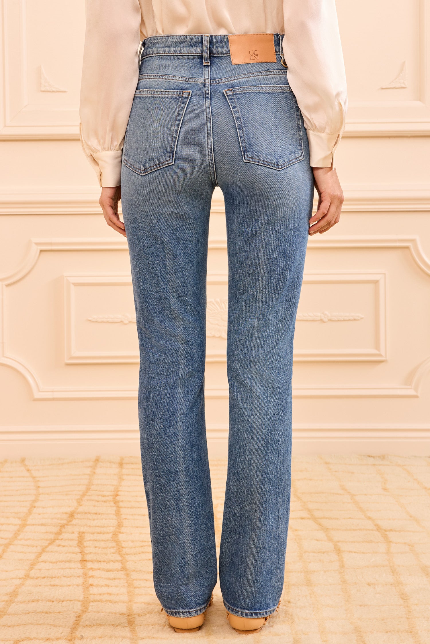 Ulla Johnson The Agnes Stretch Jean- Danube
