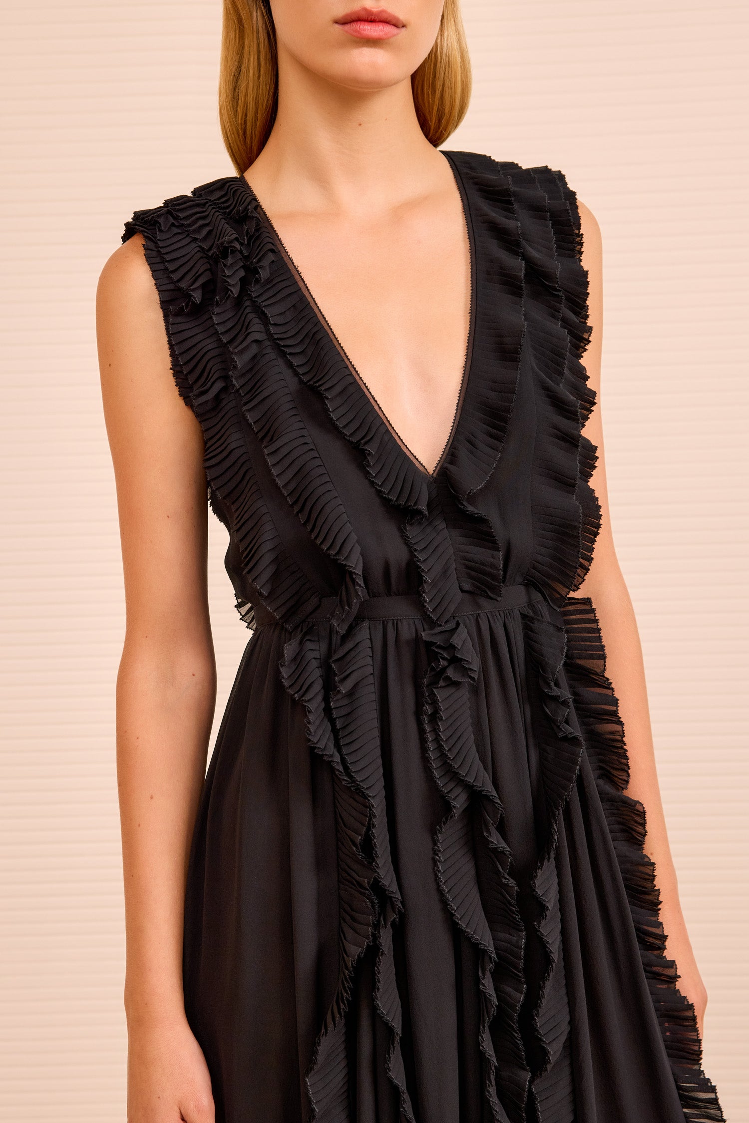 Aida Cascading Ruffle Gown - Noir