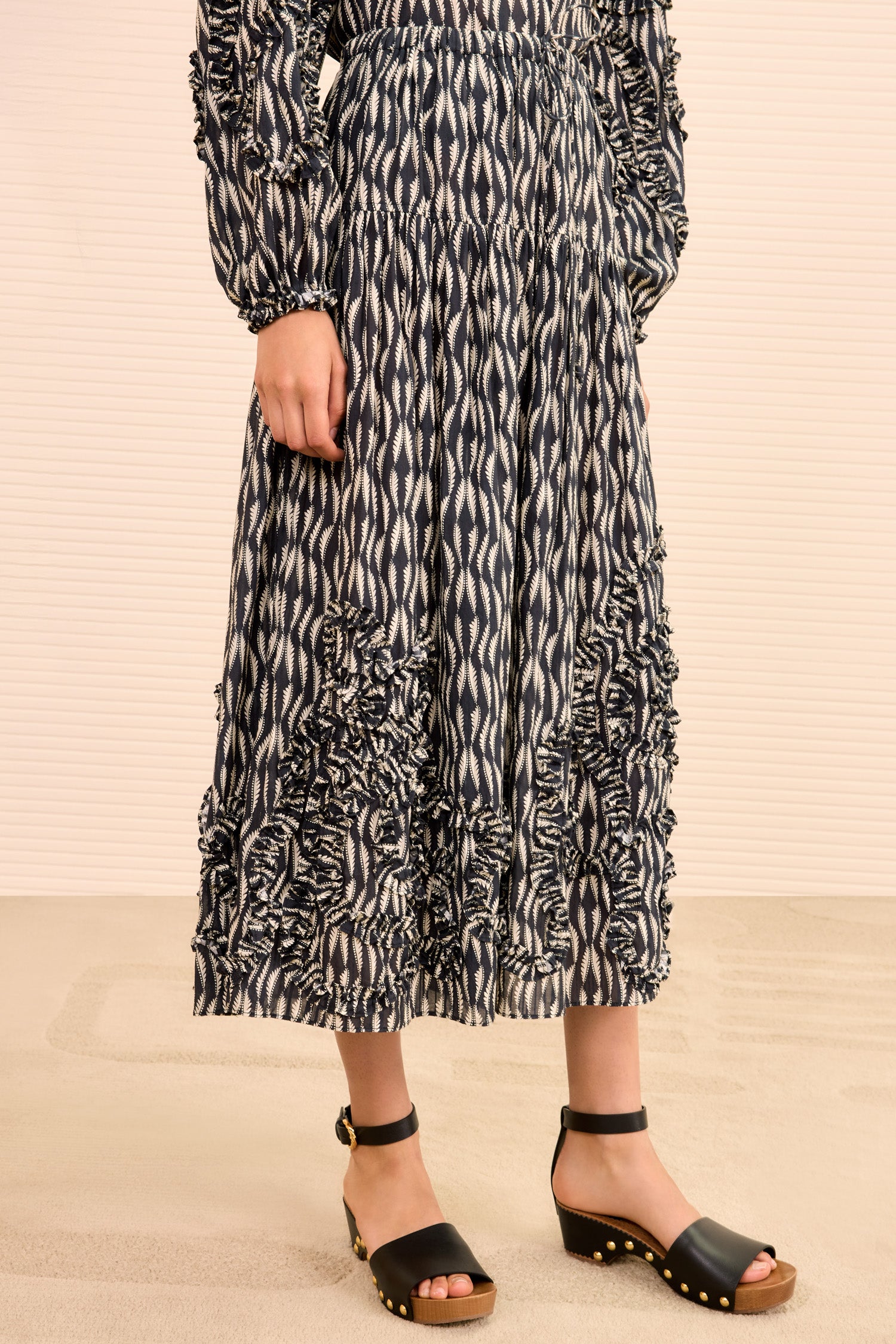 Ulla Johnson Alexandra Ruffled Cotton Midi Skirt - Graphite