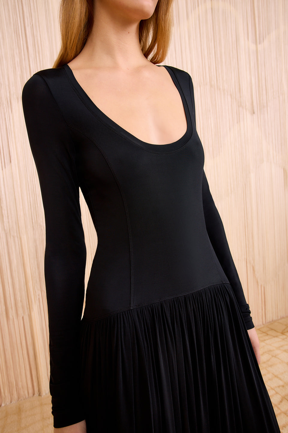 Amal Jersey U-Neck Dress - Noir