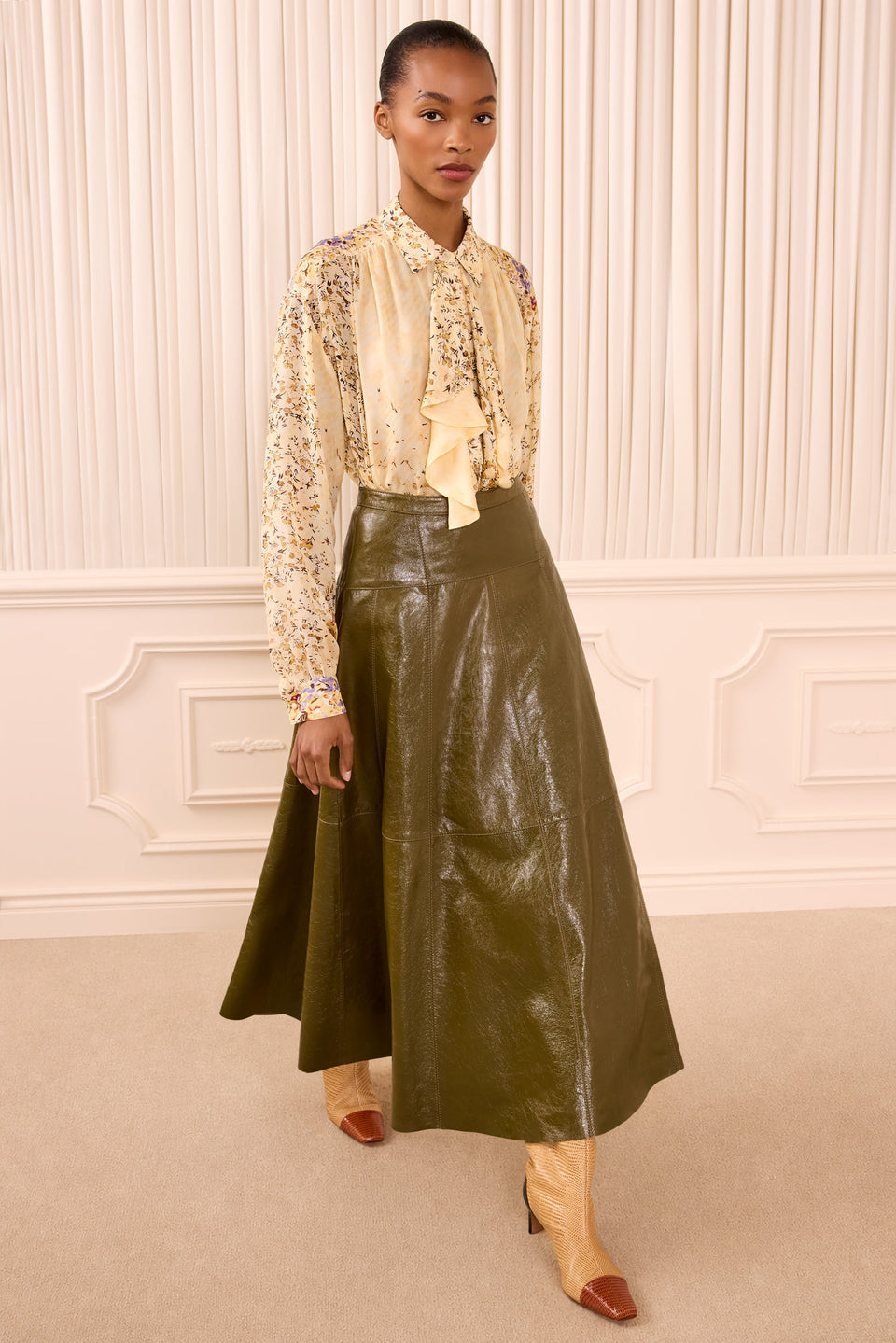 Aninda Leather Midi Skirt - Lichen