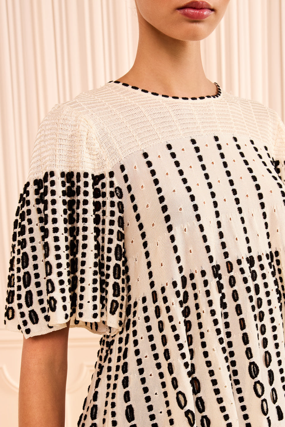Avelina Knit Cape Top - Champagne