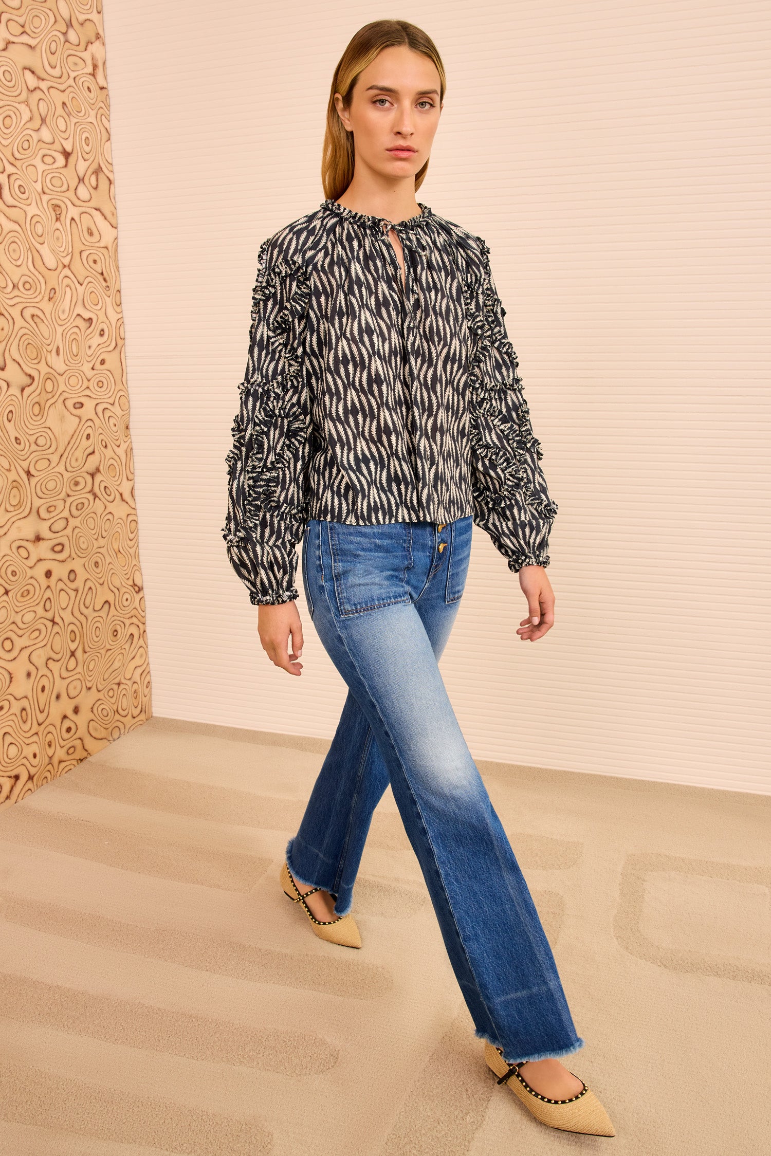 トップス gypsohila Tuck Long Sleeve Blouse ohga gypsohila Tuck Long Sleeve Blouse ohga