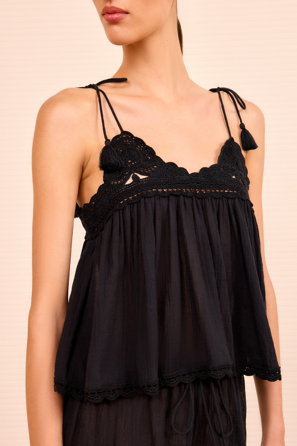 Bermuda Coverup Top with Crochet Detail - Noir