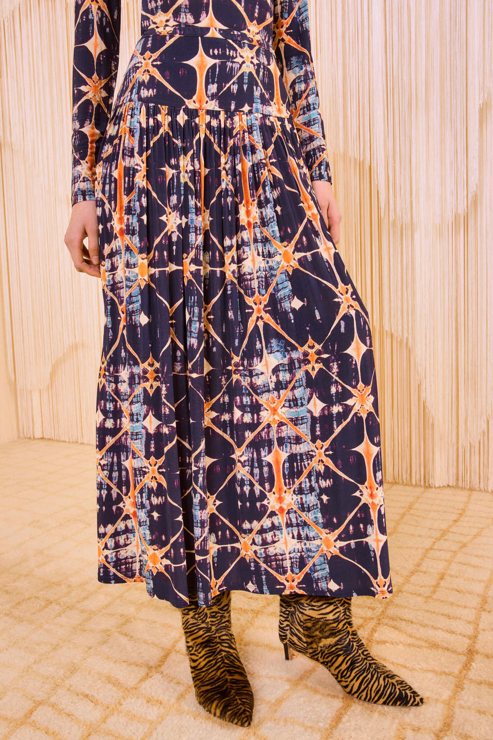 Blanche Pull On Midi Skirt - Phoenix