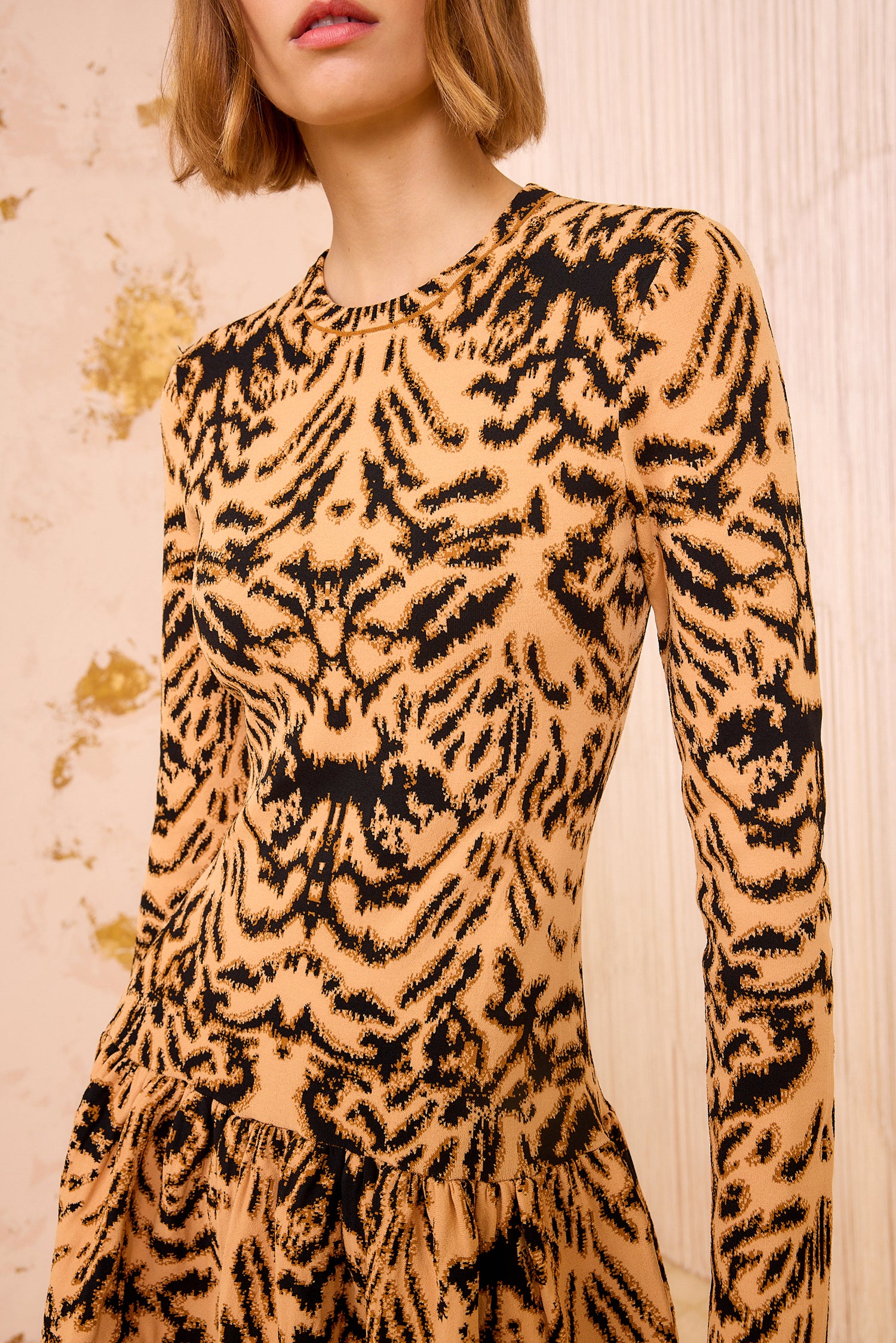 Camryn Jacquard Knit Long Sleeve Dress - Bengal