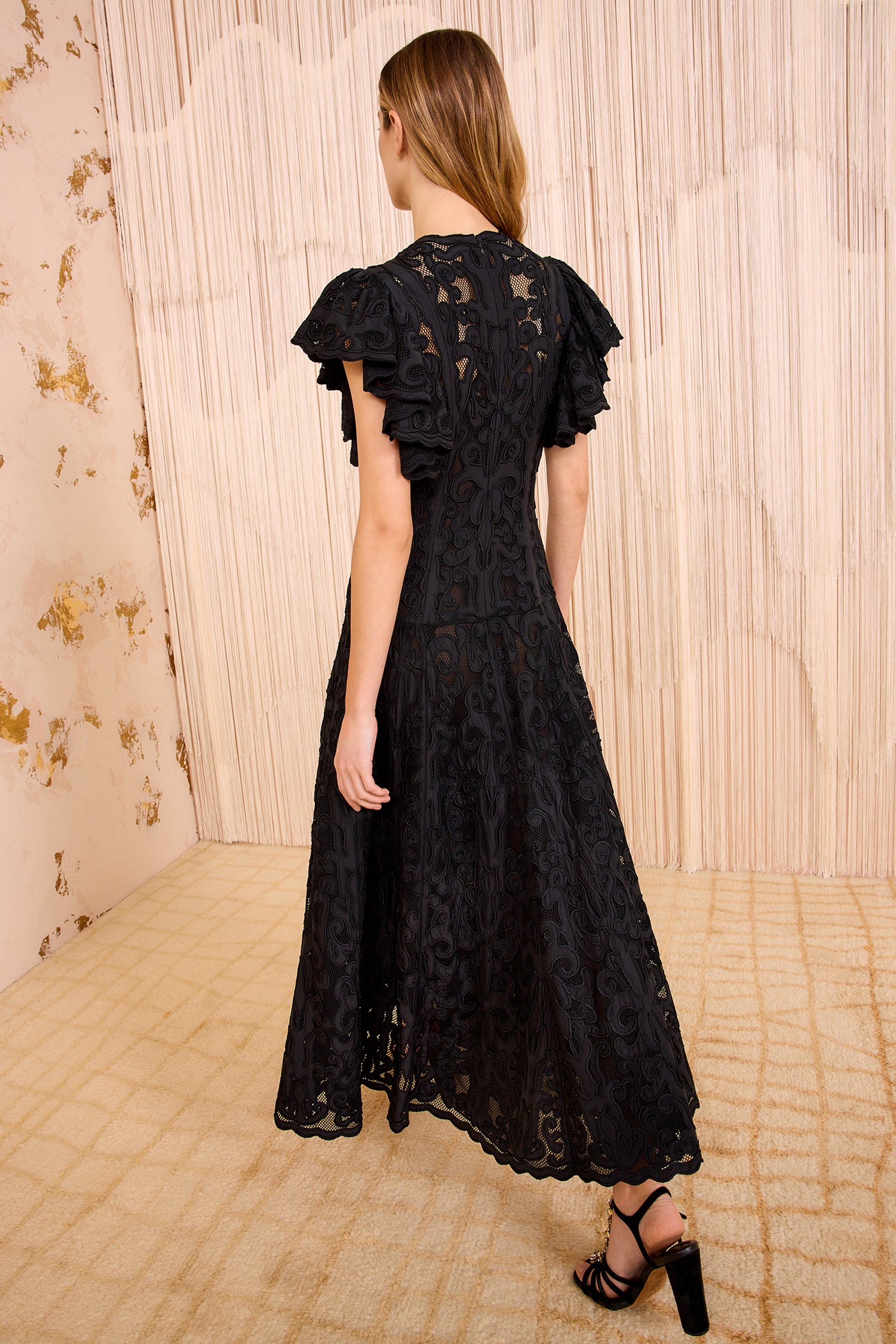 Ulla Johnson Cecile Applique Flutter Sleeve Long Dress - Noir