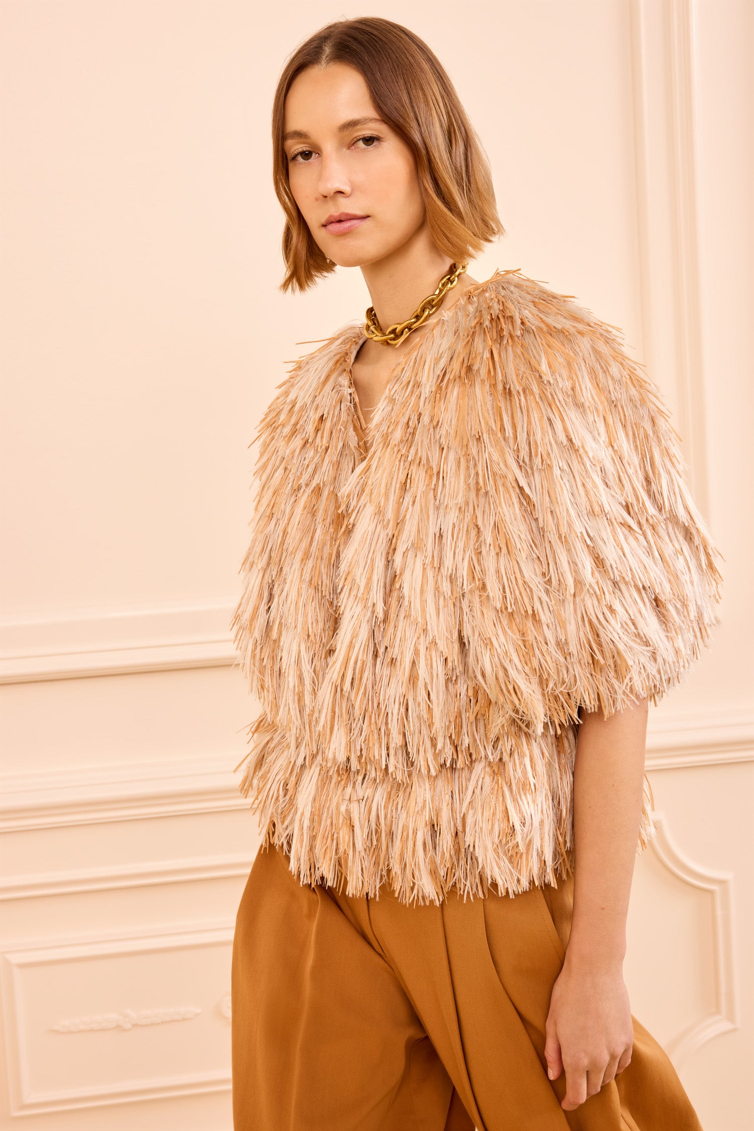 トップス VALLANSpanglesKnitCamisoleSkirtSetup Celestia Raffia Vest - Sand Dollar V Neck Short Sleeve Peplum Vest