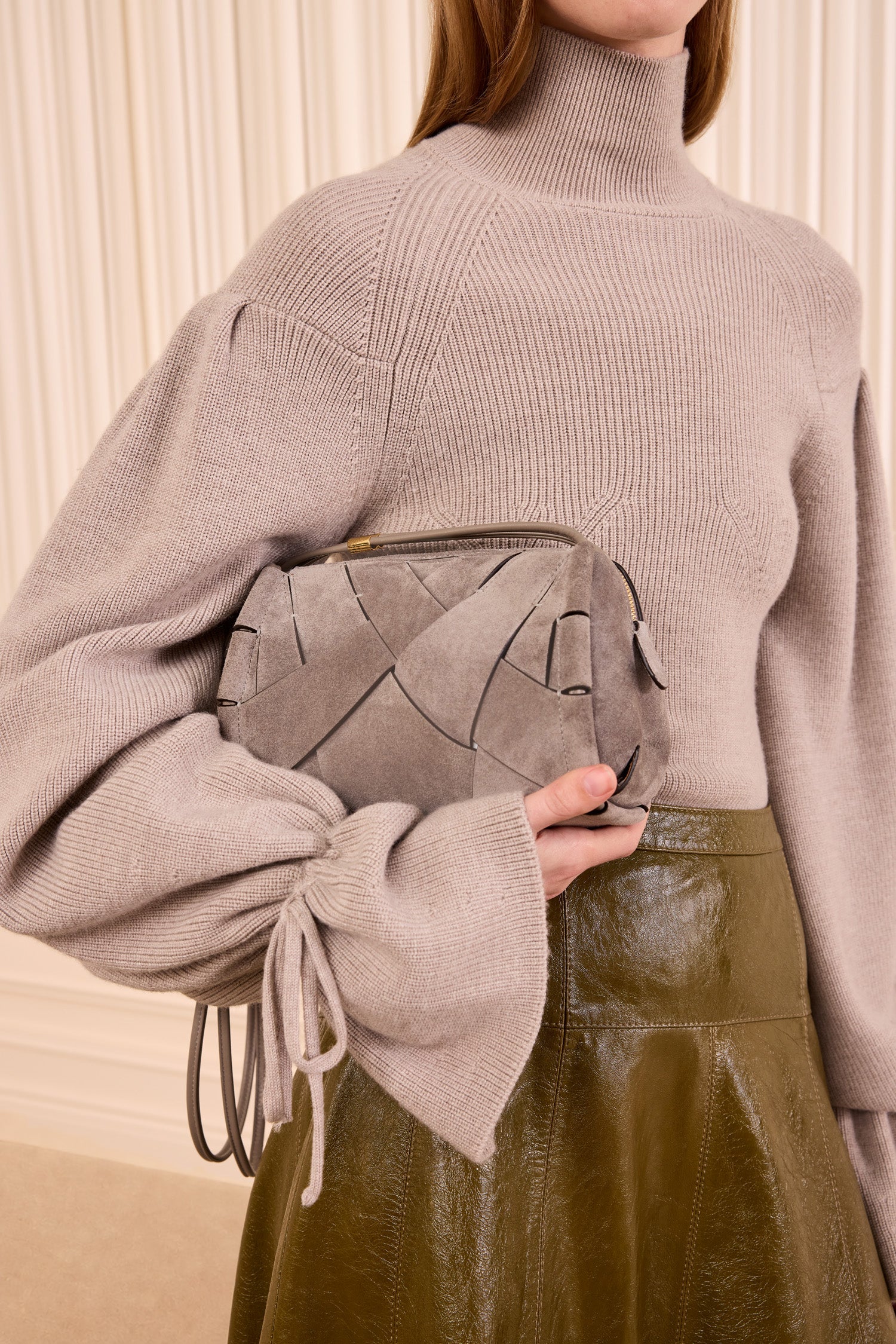 Charlotte Camera Bag - Dove
