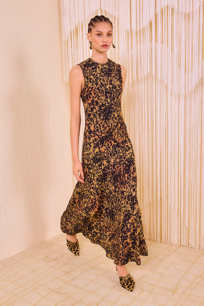 ULLAJOHNSON_CleaSleevelessBias