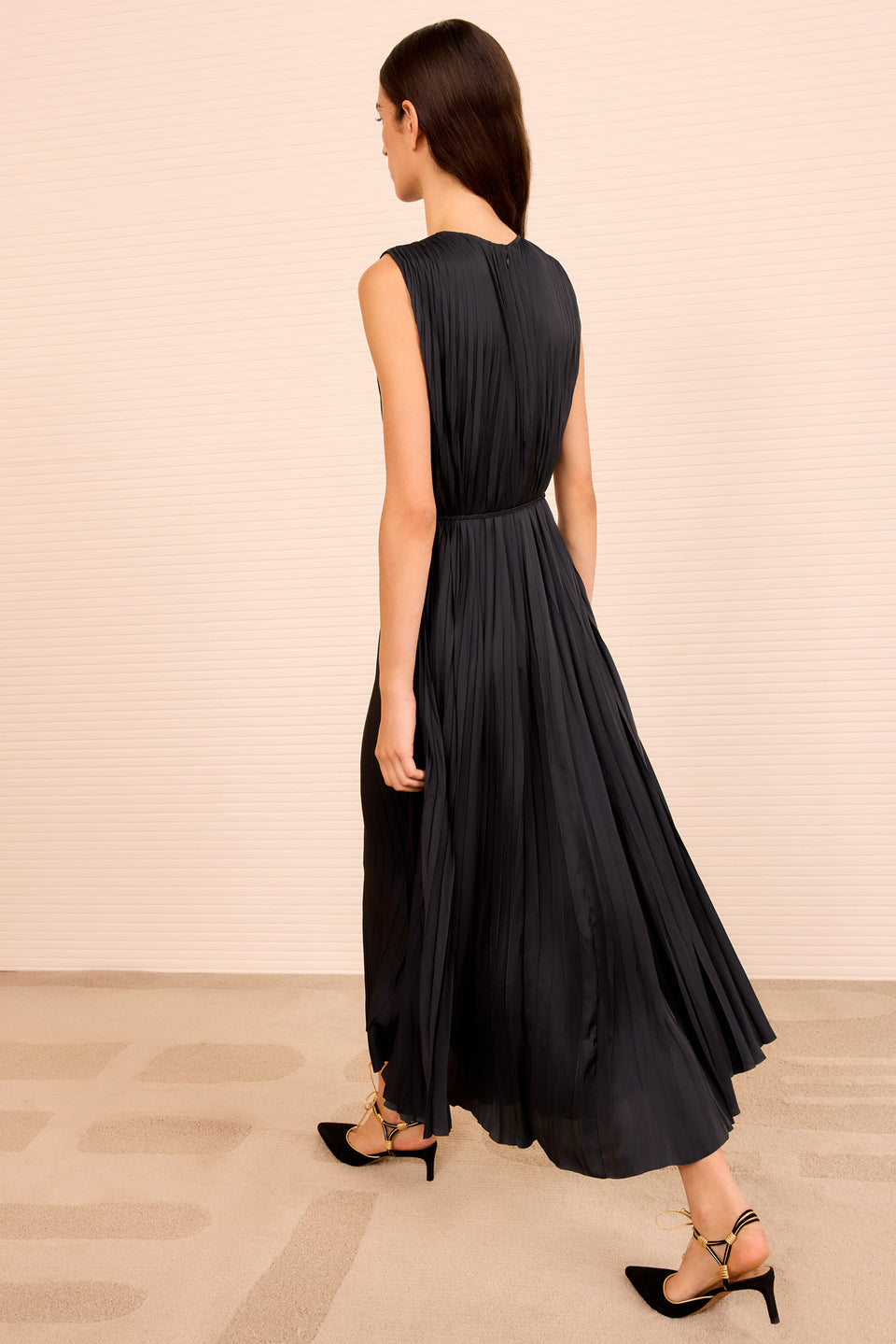 Fianna Pleated SL Midi Dress - Noir