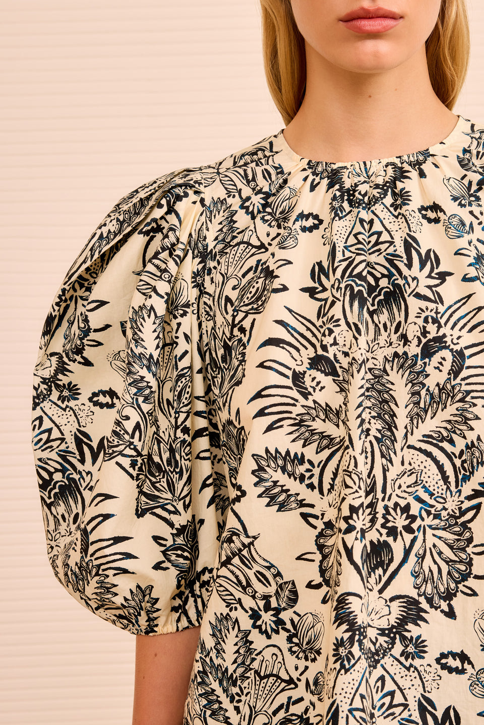 Frantiska Puff Sleeve Top - Ivory Flora