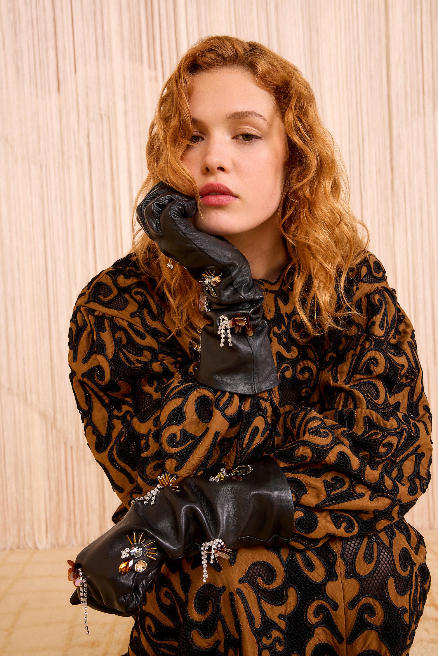 Laetitia Embellished Leather Gloves - Noir