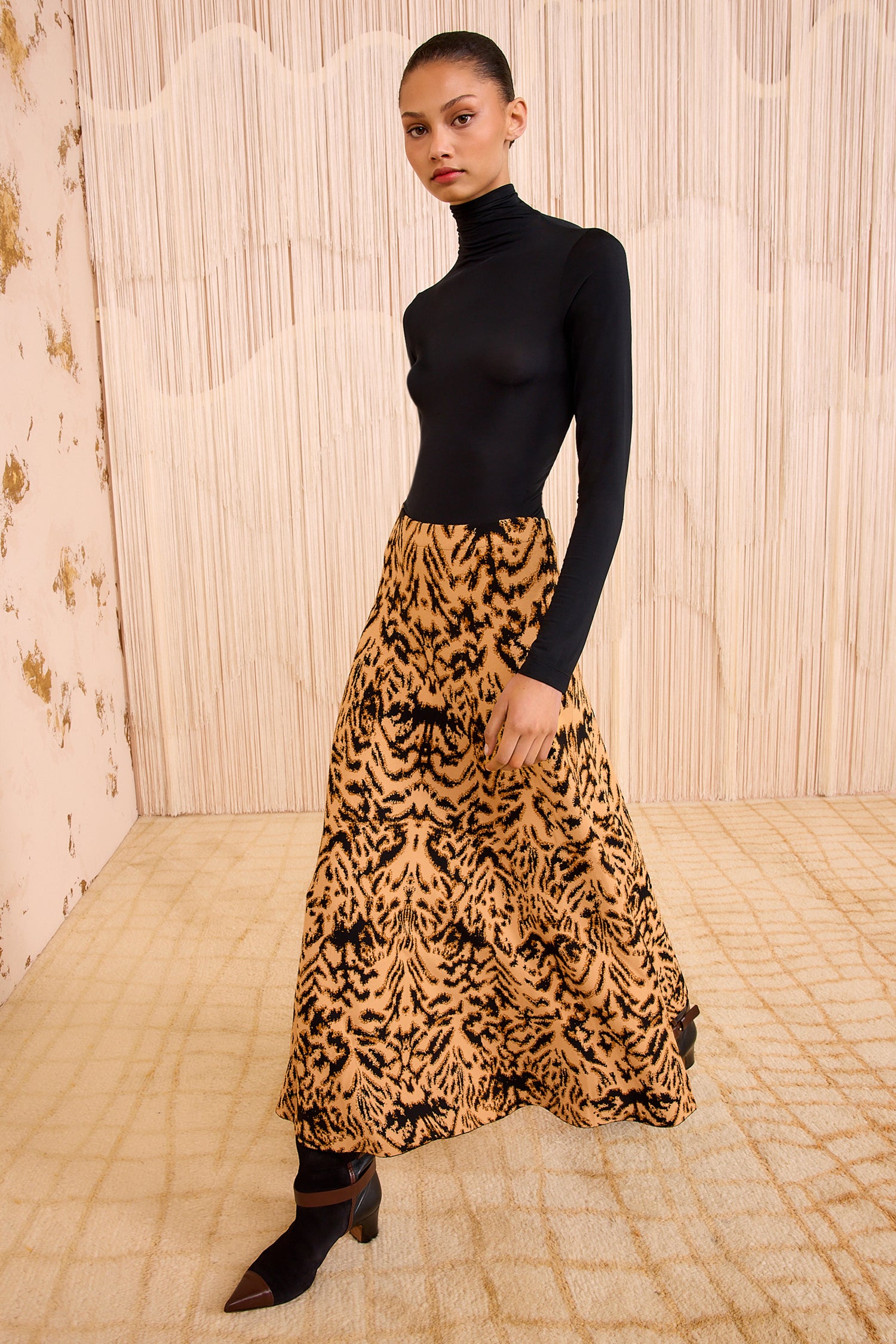 Lani Jacquard Knit Skirt - Bengal