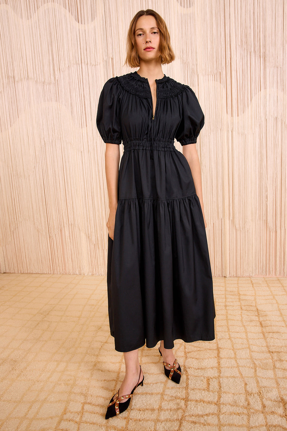 Othella Short Sleeve Midi Dress - Noir