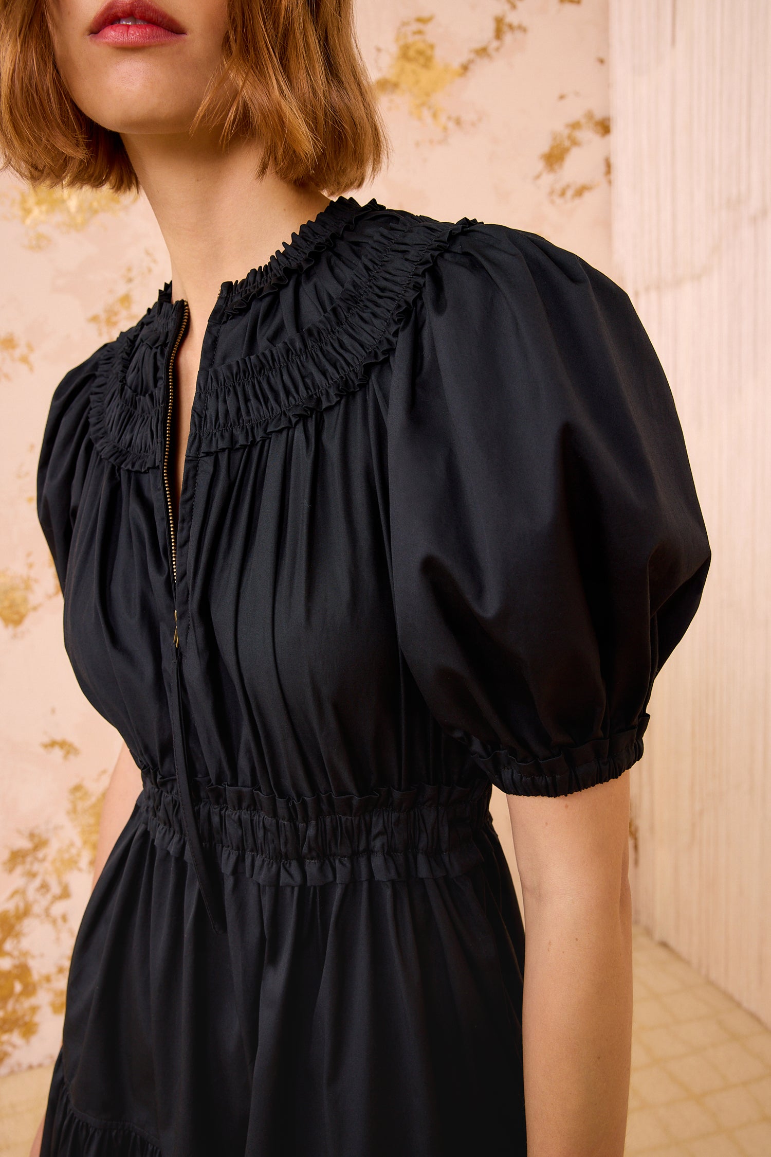 Ulla Johnson Othella Short Sleeve Midi Dress - Noir